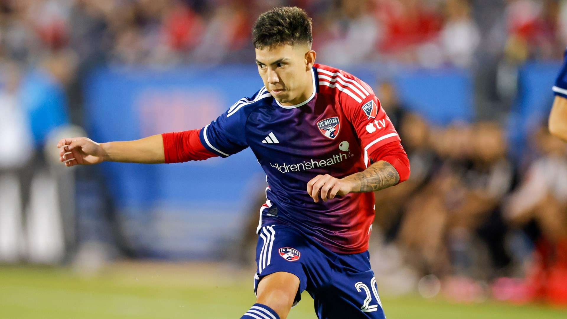 FCD star Velasco subject of $10M bid from Boca Juniors  