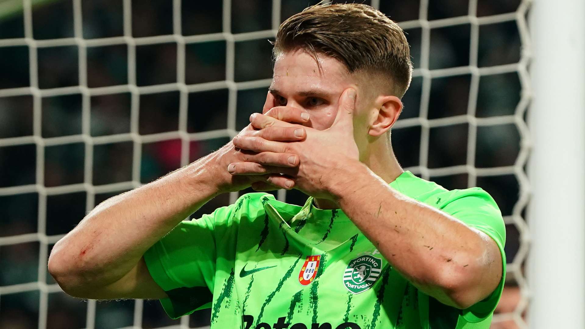 Man Utd 'hopeful' of beating Arsenal to Gyokeres transfer  