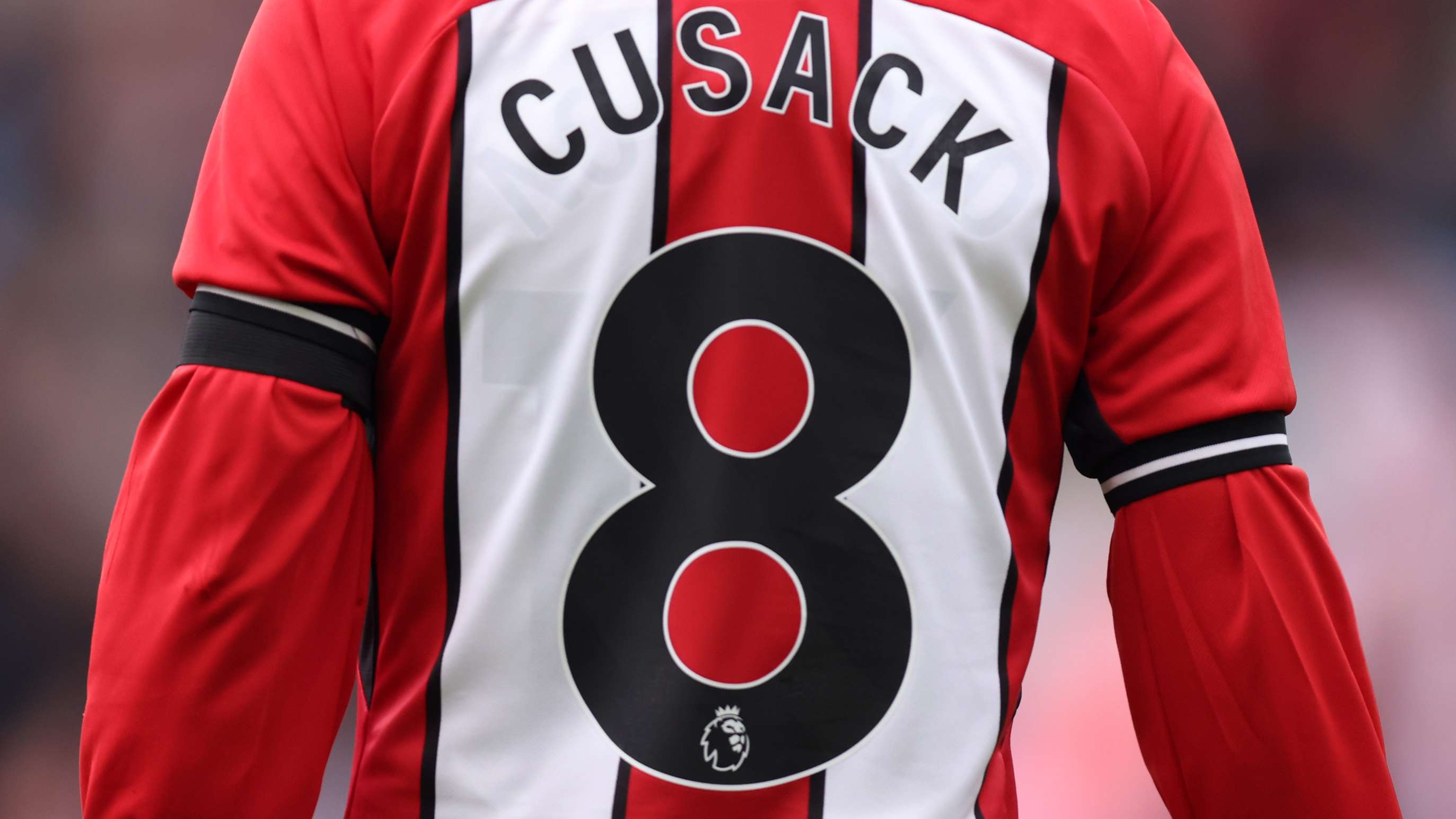 Sheff Utd slammed for opting NOT to retire late Cusack's shirt  