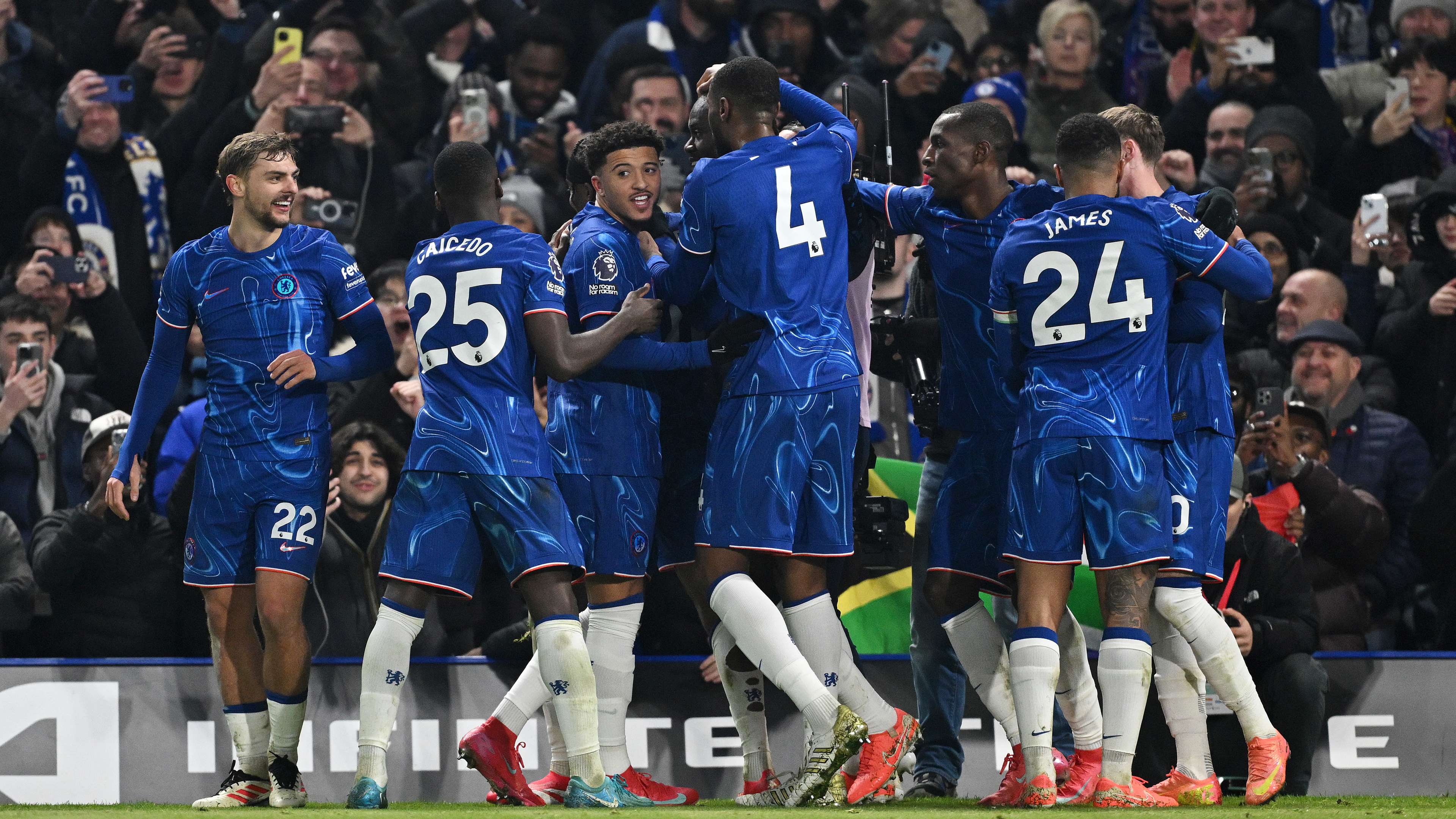 Chelsea team bus caught up in police chase ahead of Wolves clash  