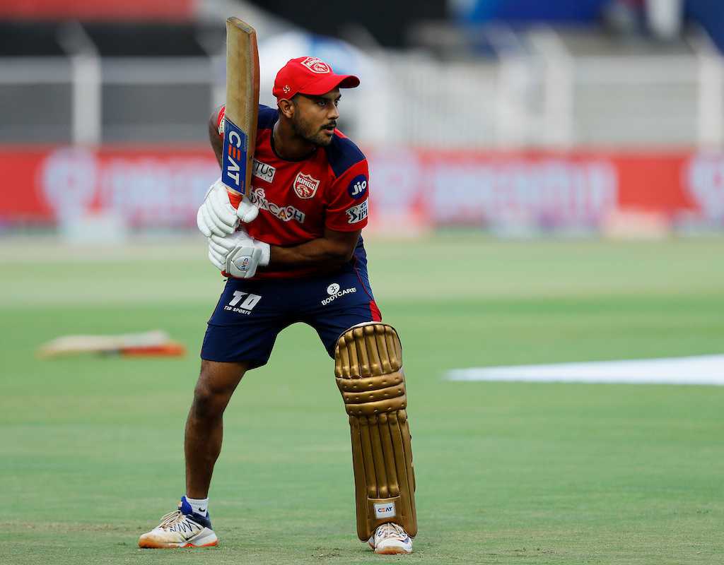 Mayank slams another ton as Karnataka seal QF spot  