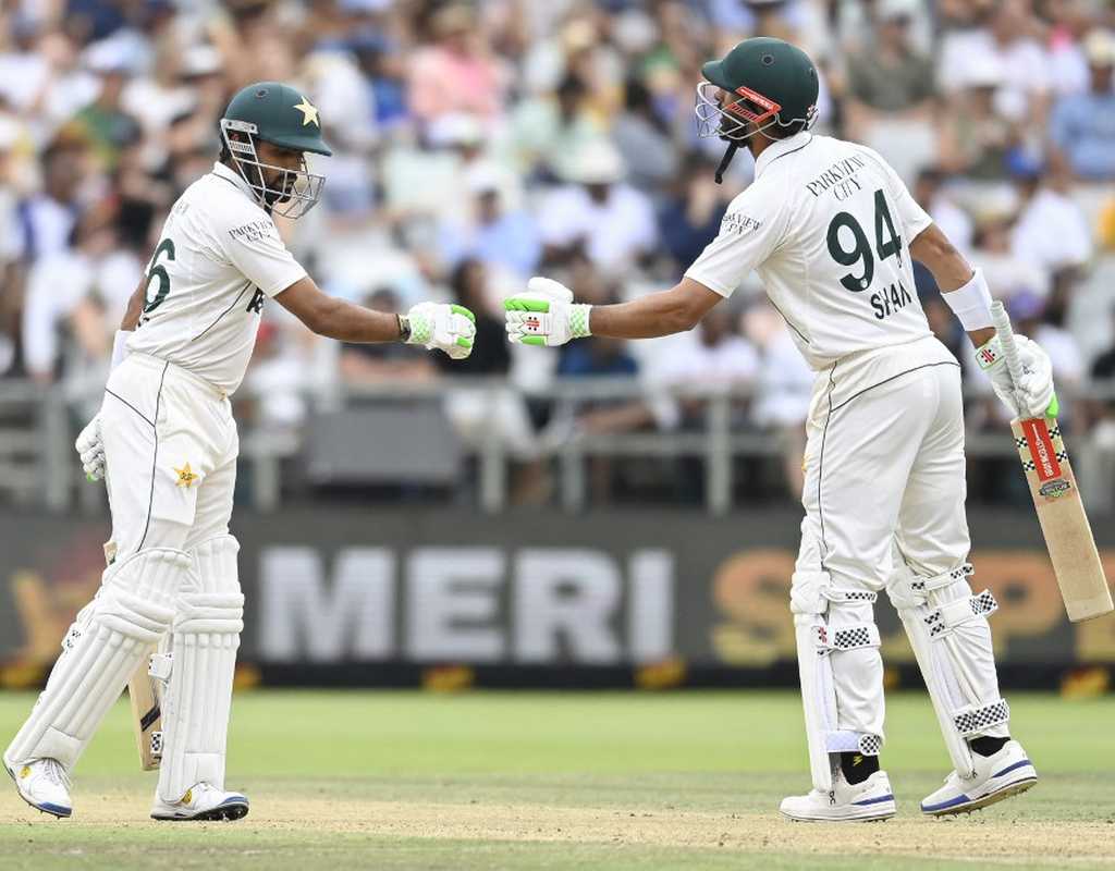 Pakistan openers solid in follow-on innings  