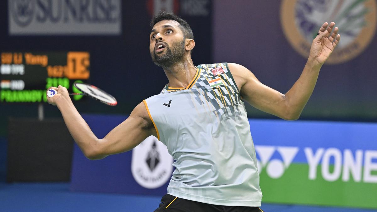 India loses to Japan 0-3 in quarterfinals of Badminton Asia Mixed Team Championship  