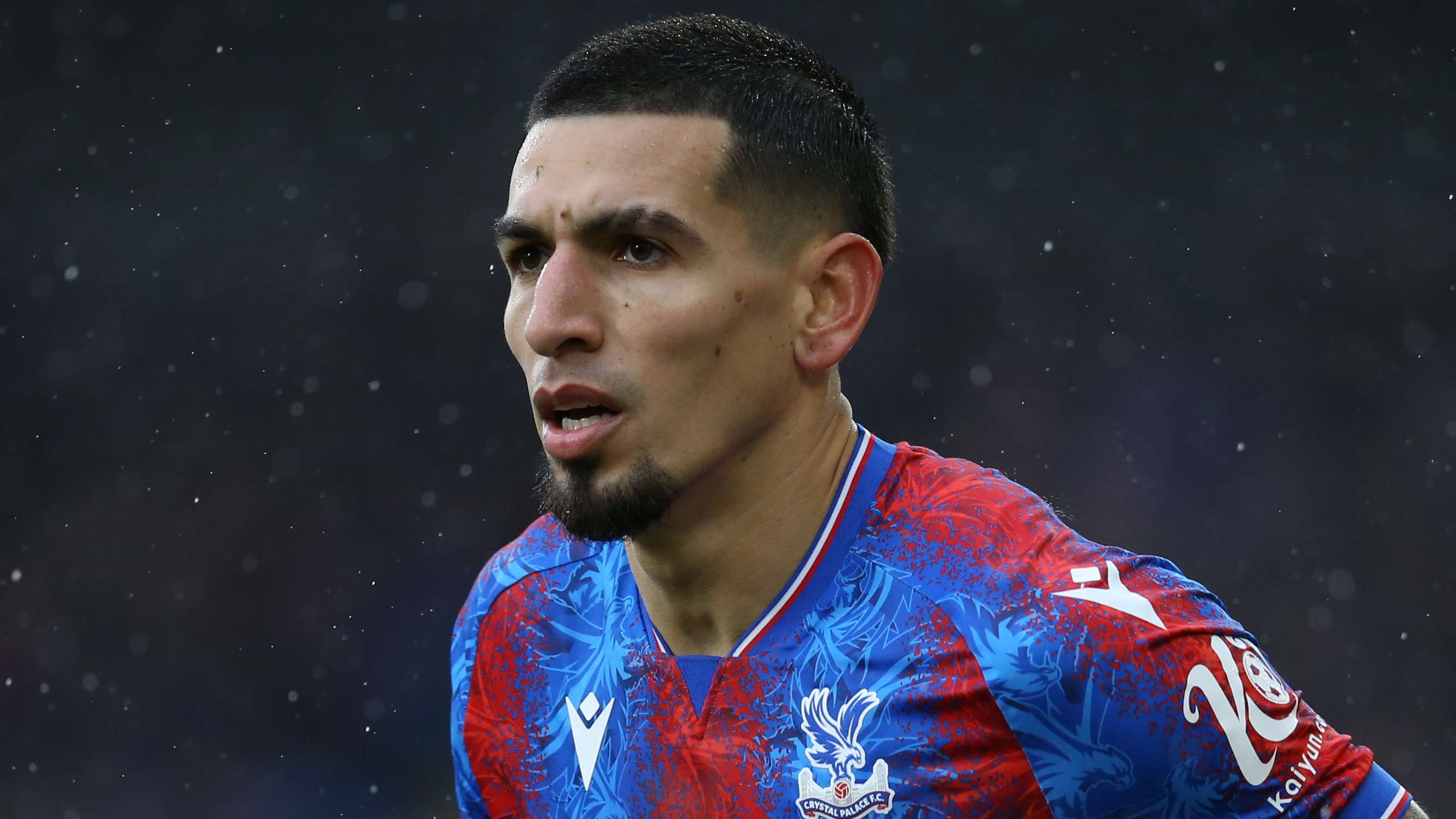 Man City, Chelsea & Barca eye summer swoop for Palace's Munoz  