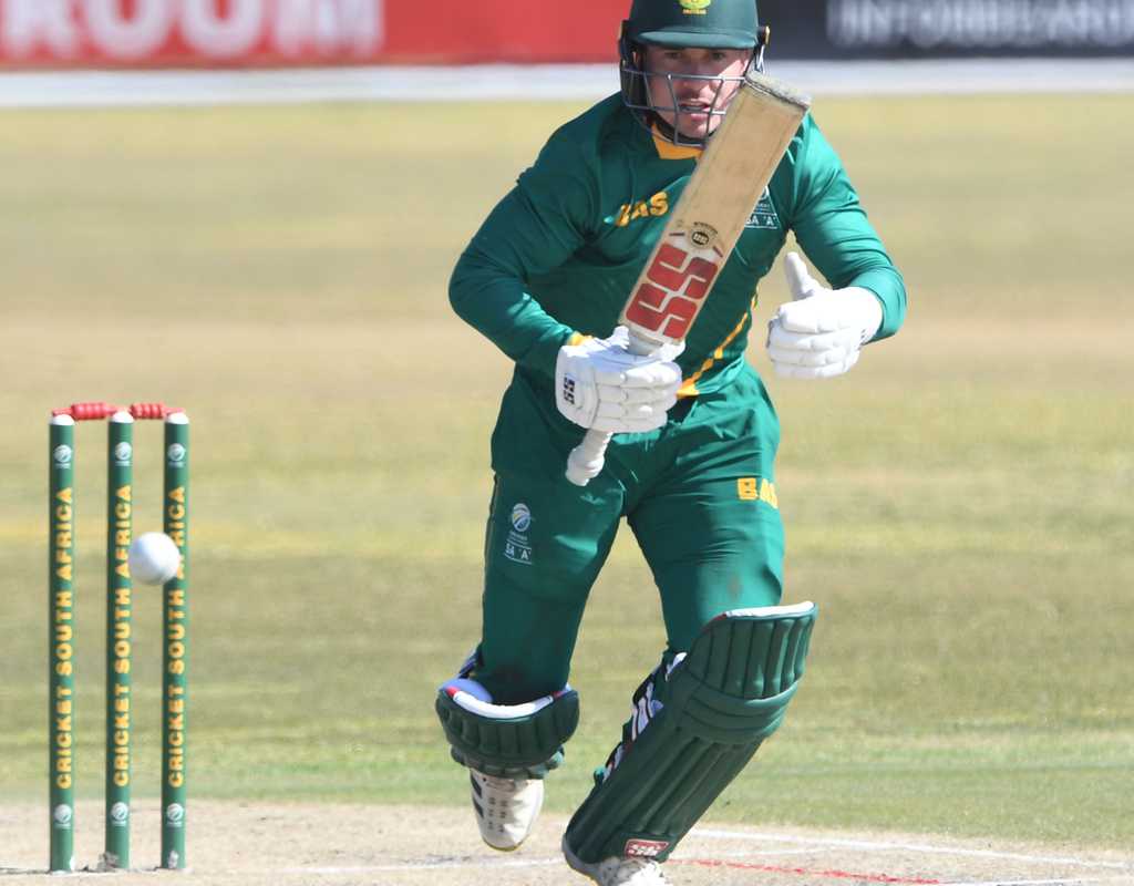 Breetzke's magical mayhem in the mist in vain  