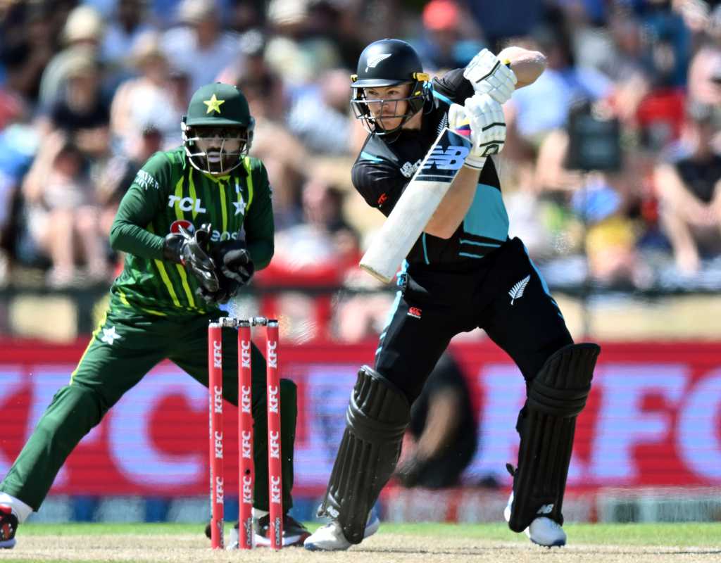 Phillips smashes maiden ODI ton to give NZ a winning start  