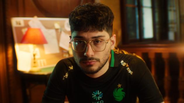 Firouzja Joins Nakamura At Team Falcons, Yu Yangyi Signs With Wolves Esports  