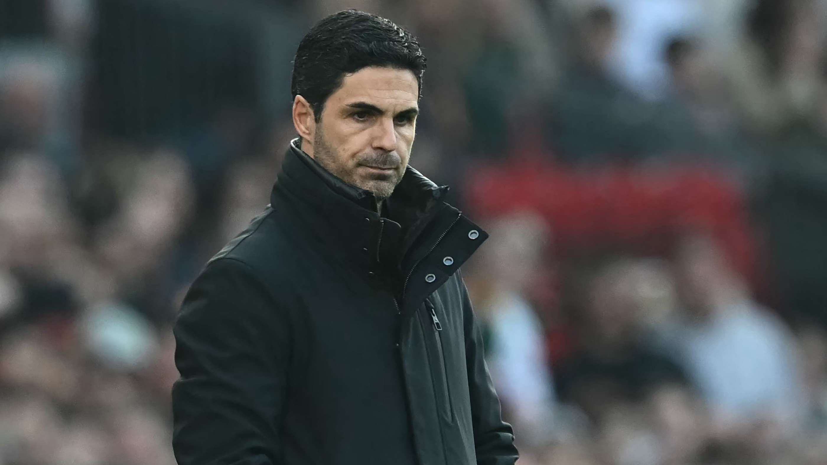 Arsenal eye new striker option but face competition for €80m man  