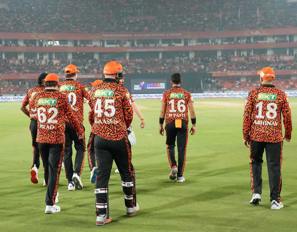 DC's quest for momentum faces SRH's bid for redemption  