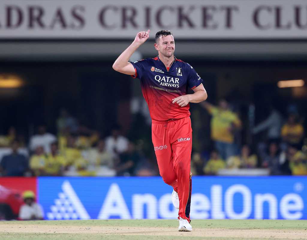 The Chepauk paradox: Hazlewood, Bhuvneshwar flip the script  