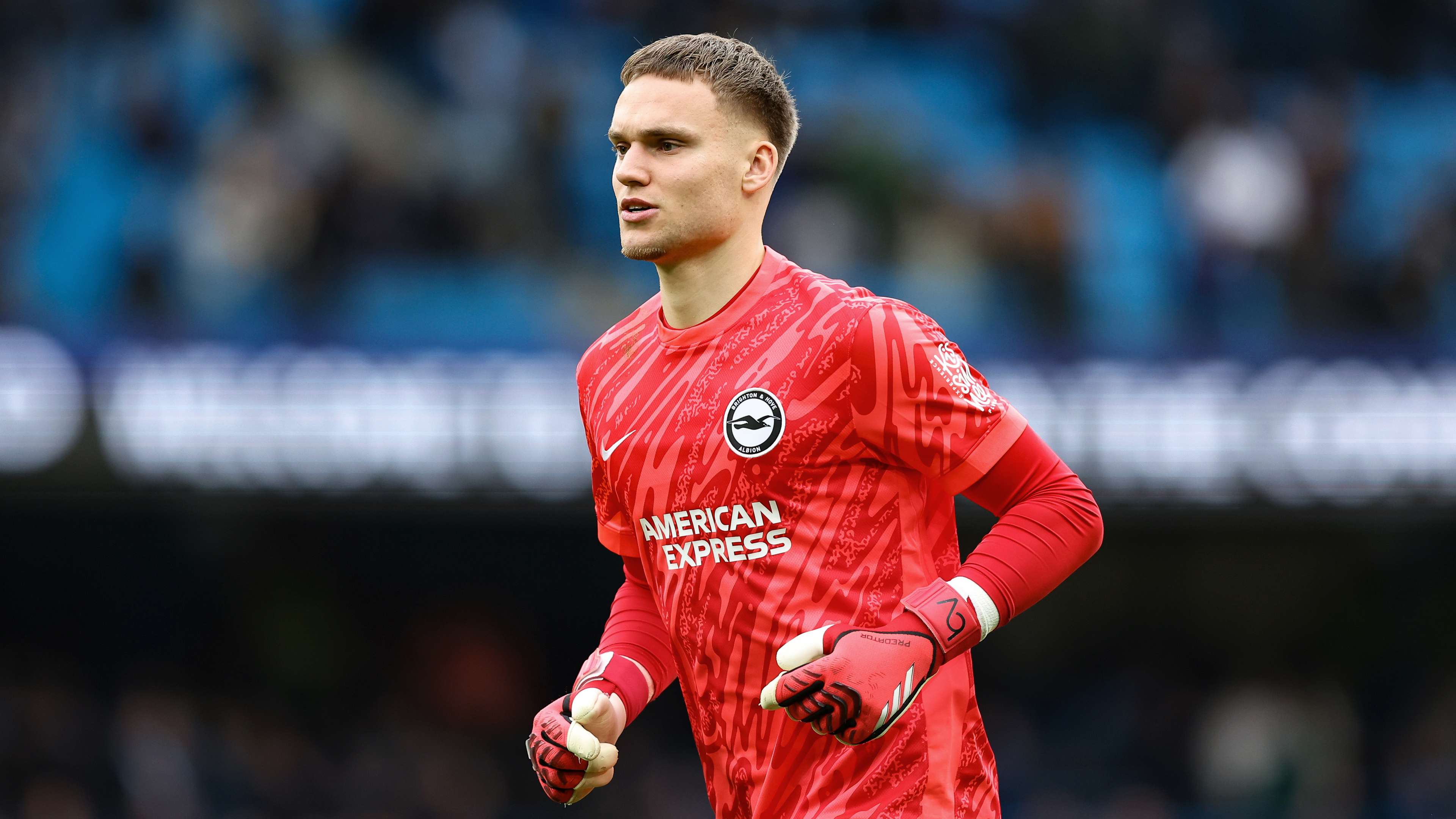 How much does Bart Verbruggen earn at Brighton?  