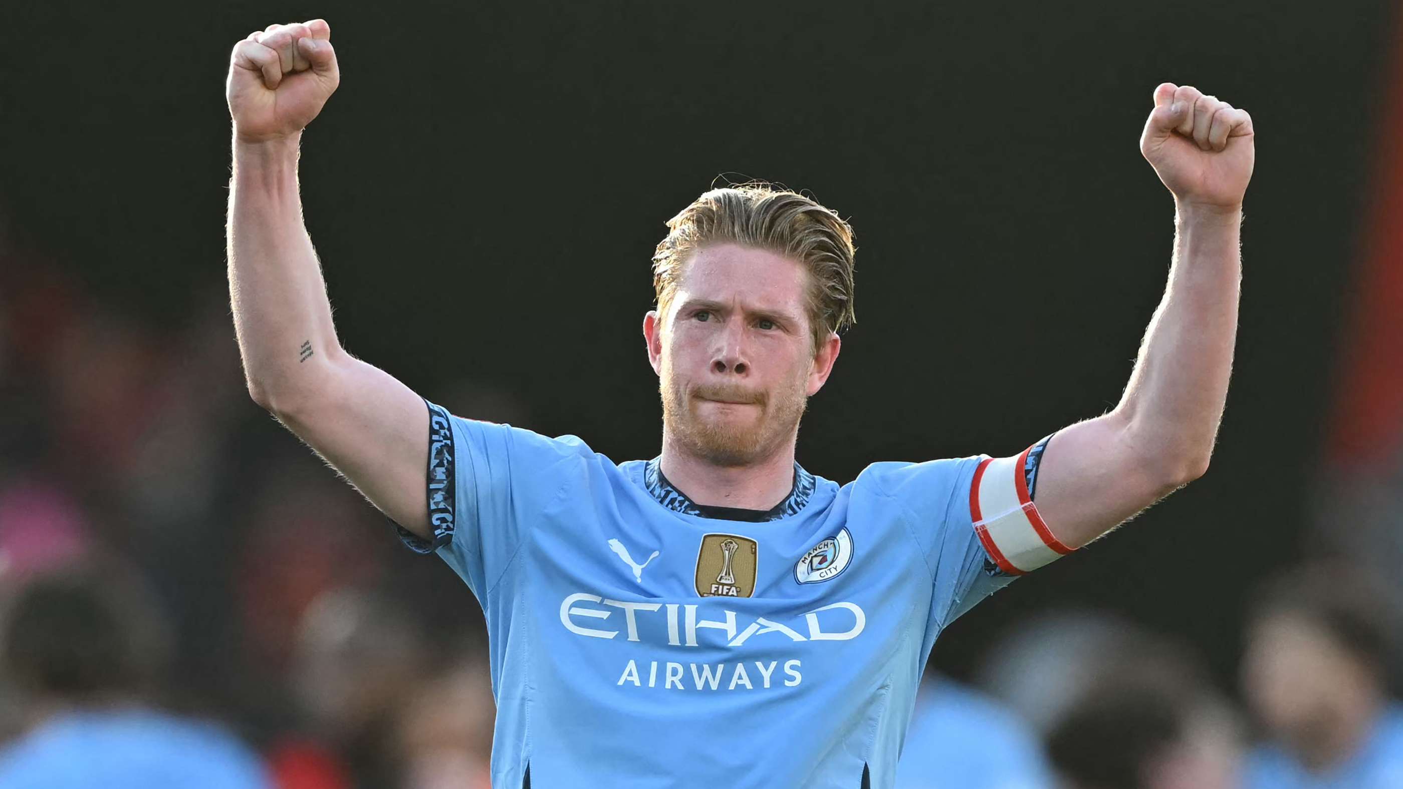 Transfers LIVE: De Bruyne confirms he's leaving Man City  