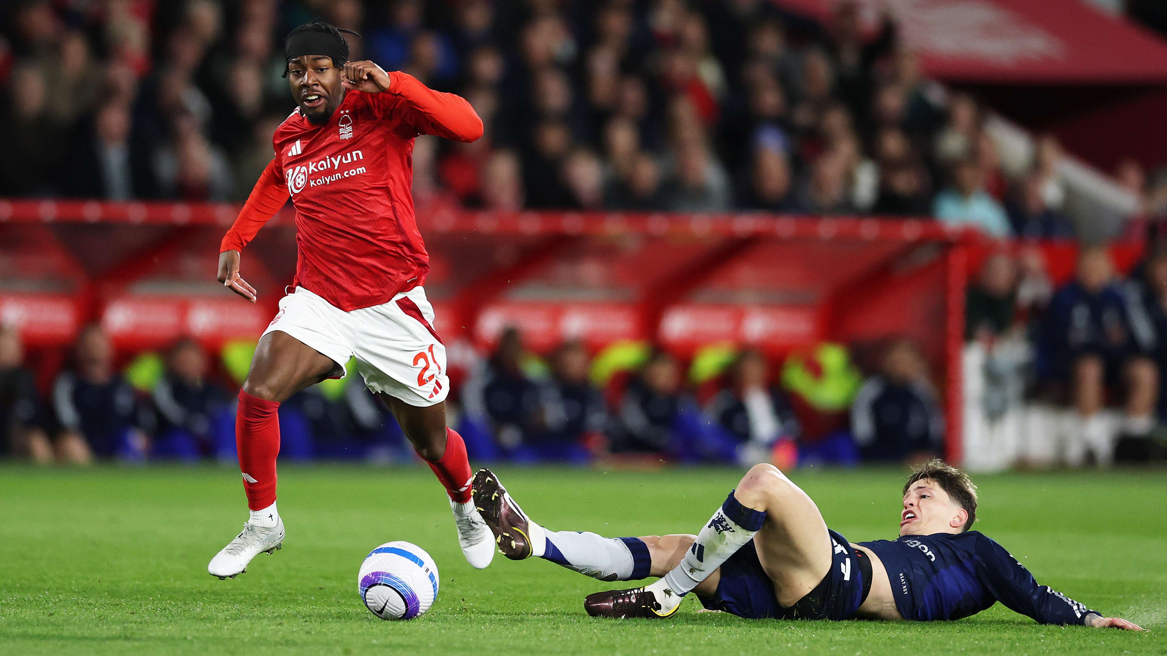 Elanga turns into 'prime Lionel Messi' to haunt 'finished' Man Utd  
