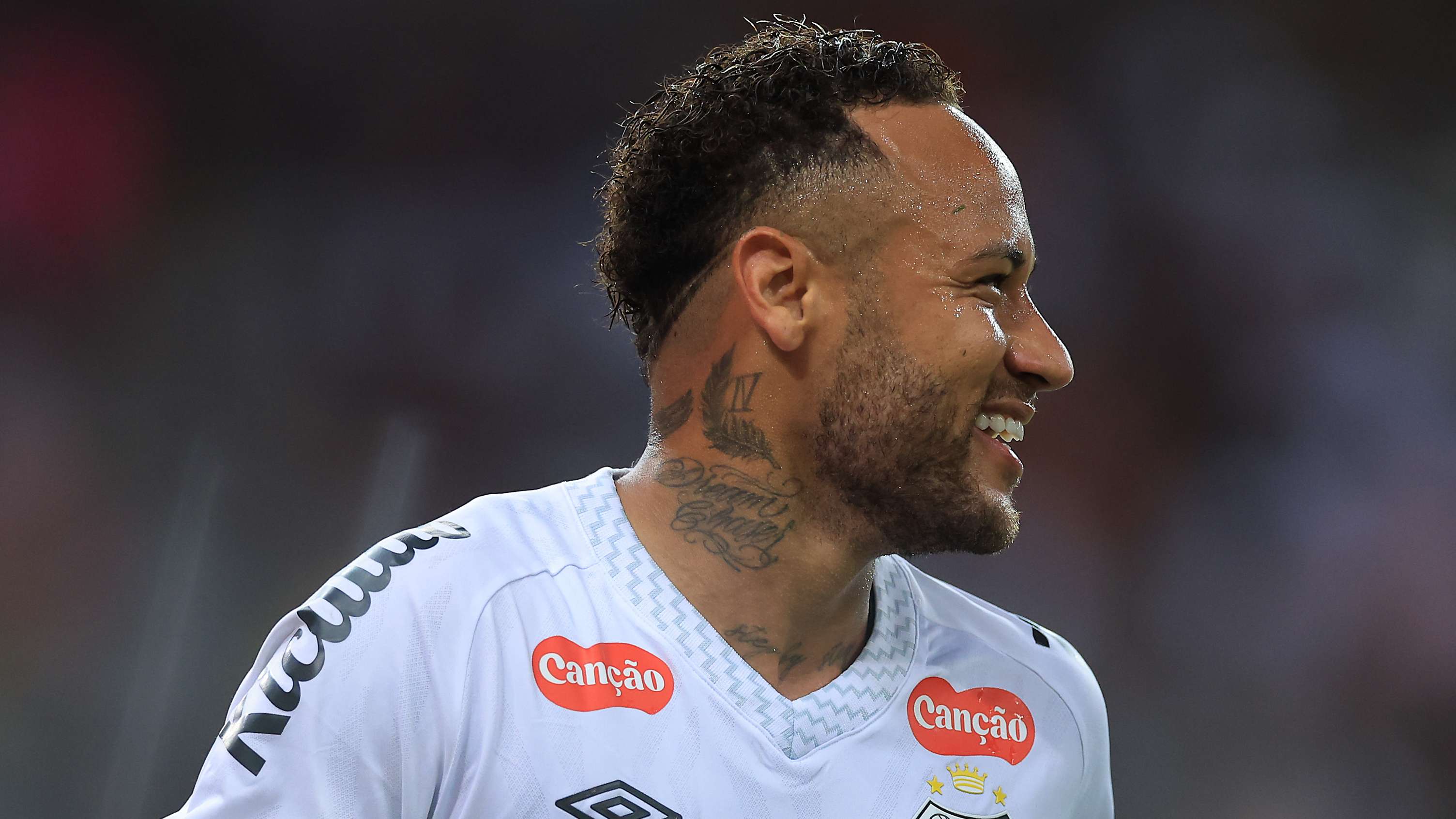 Messi's former Argentina manager in talks to coach Neymar at Santos  