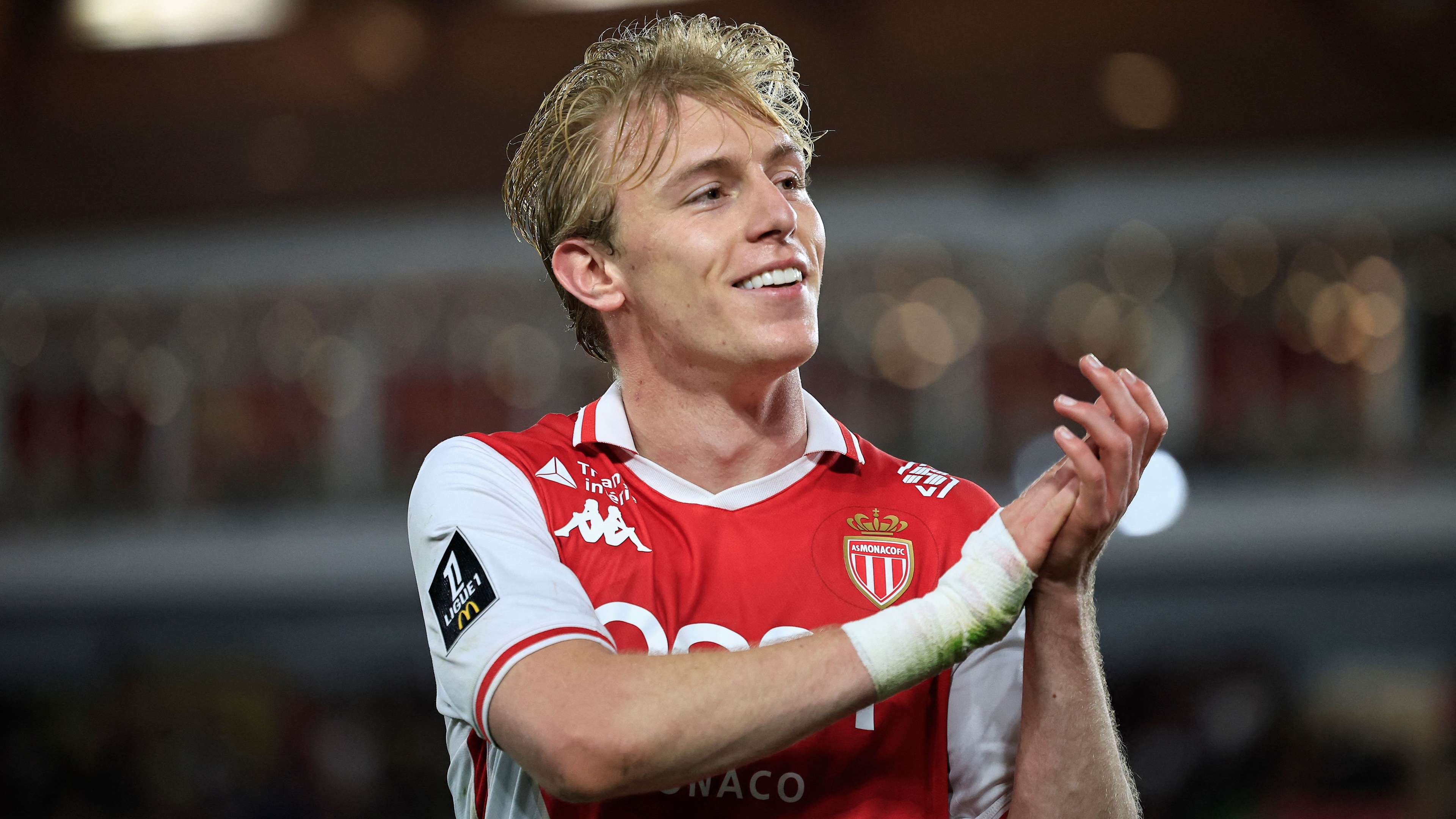 Ex-Arsenal striker Biereth picks national team after rejecting England and Germany  