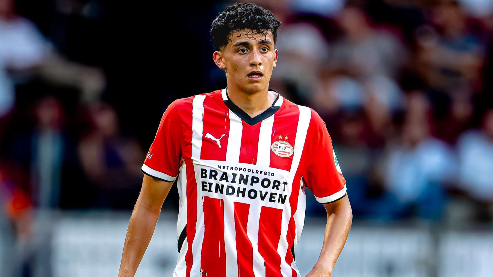 American defender Ledezma reportedly signs with Chivas from PSV  