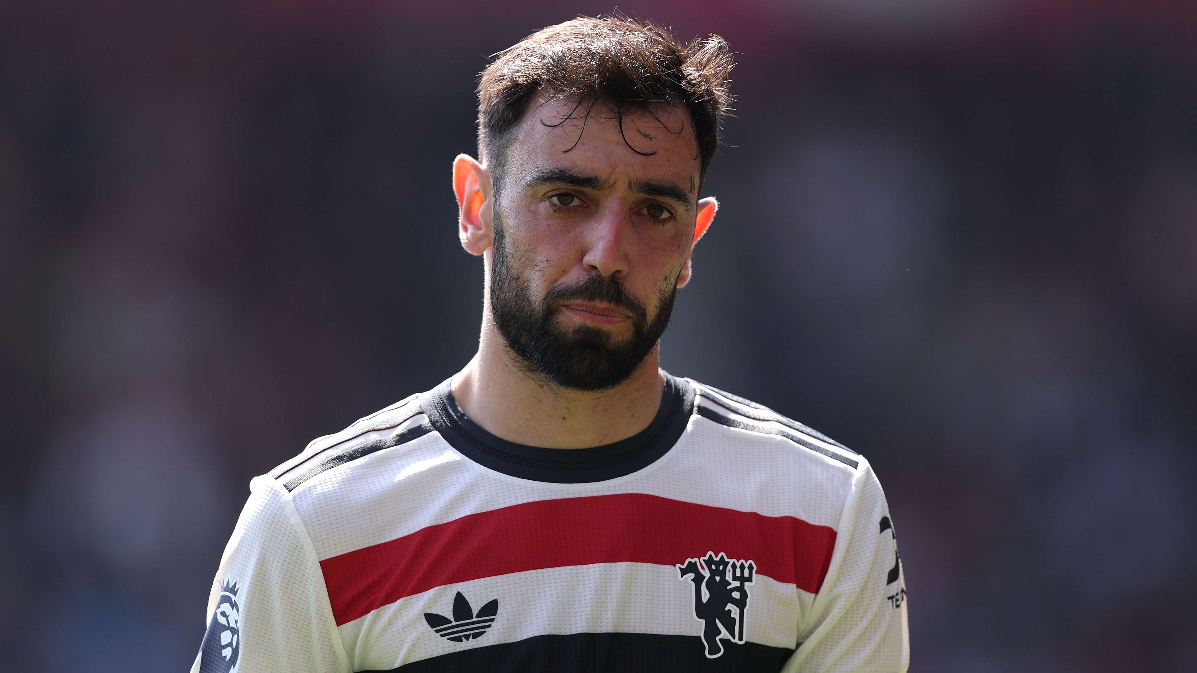 Man Utd receive huge Fernandes offer from Al-Hilal  