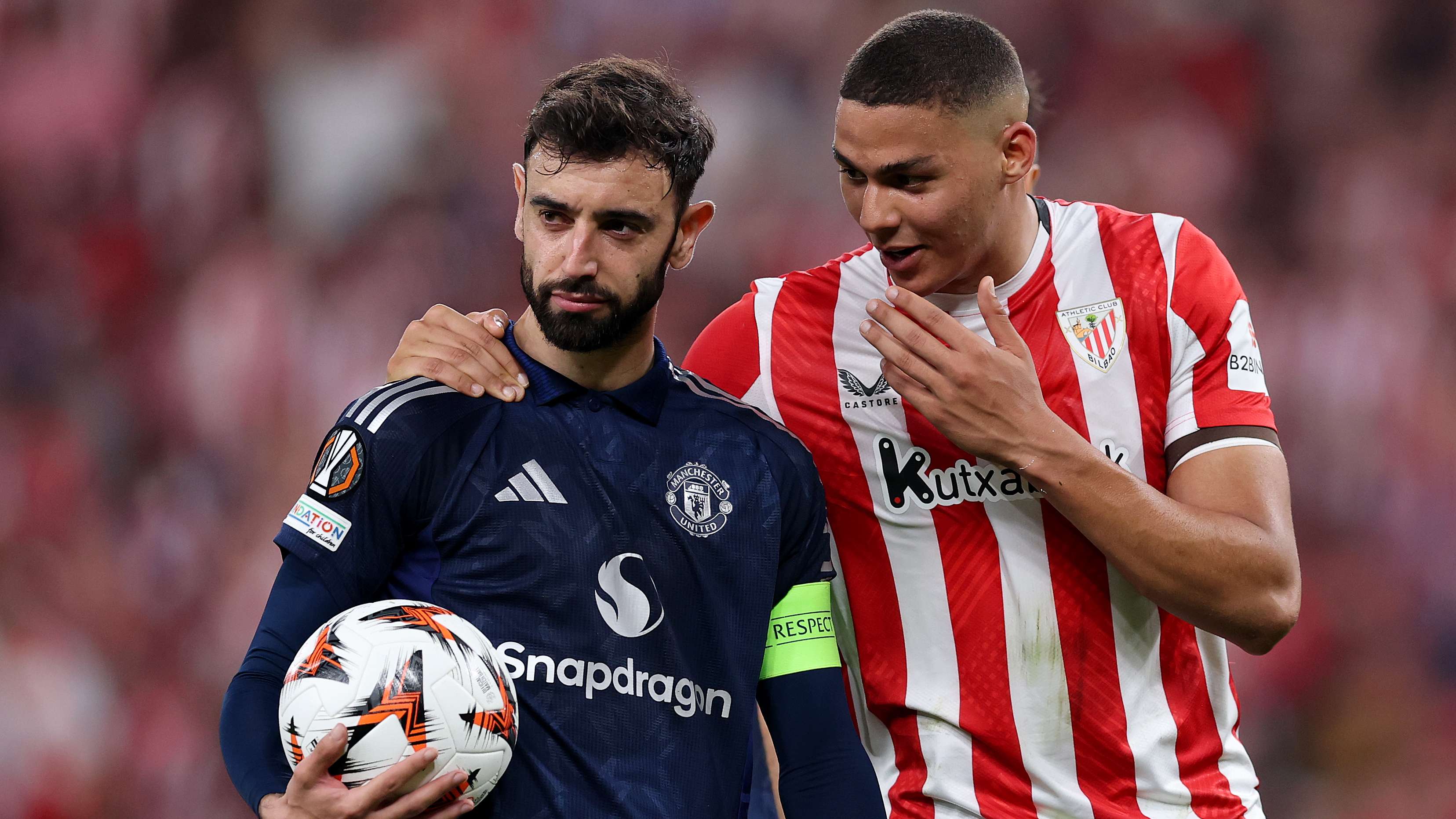 'You know the rules?' - Fernandes snipes back at journalist over red card  