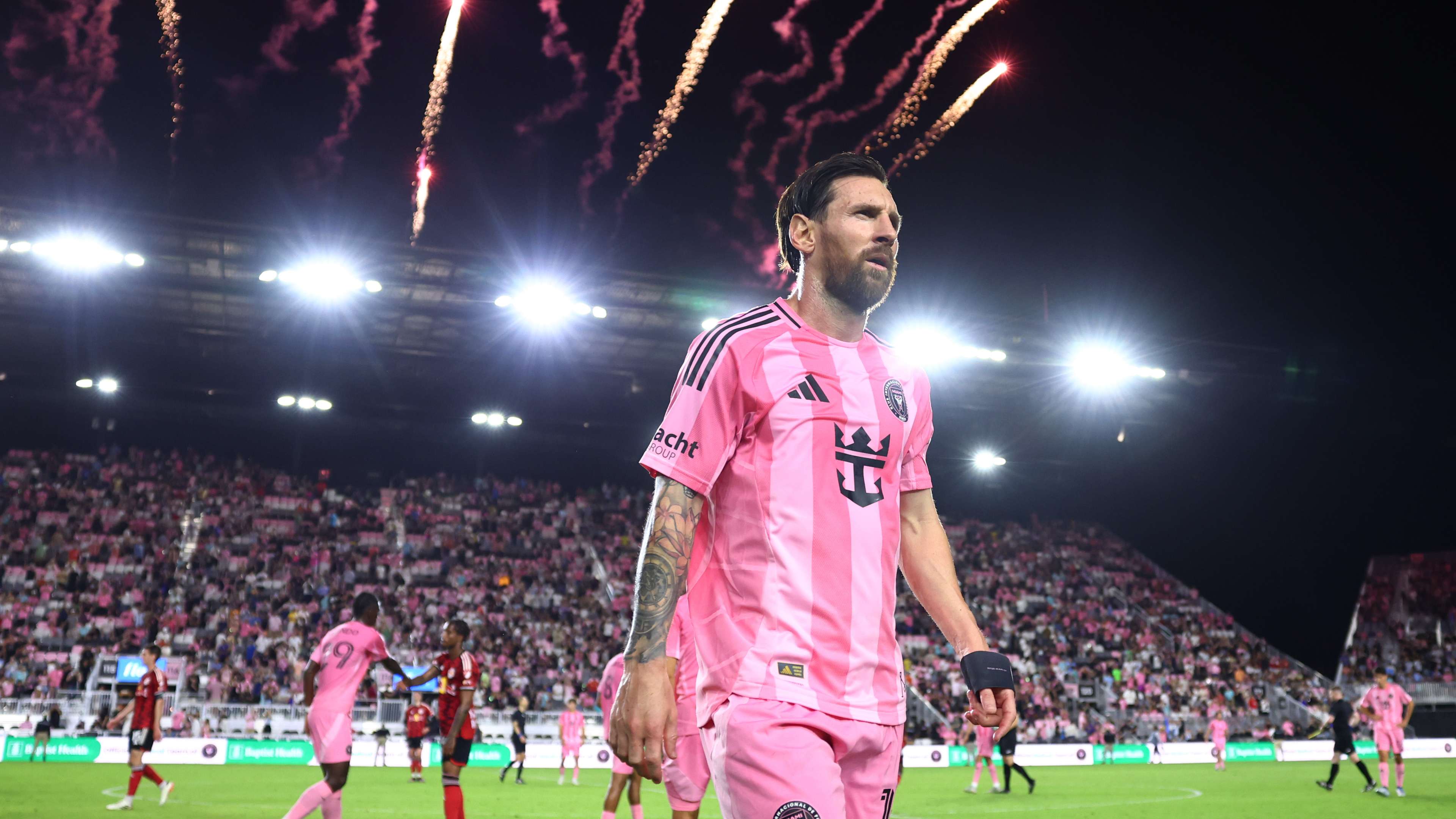 Suarez, Messi both score as Miami thumps Forsberg's RBNY  