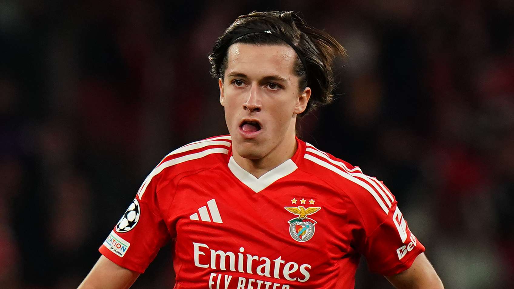 Madrid agree to pay Benfica release clause in full for Carreras  