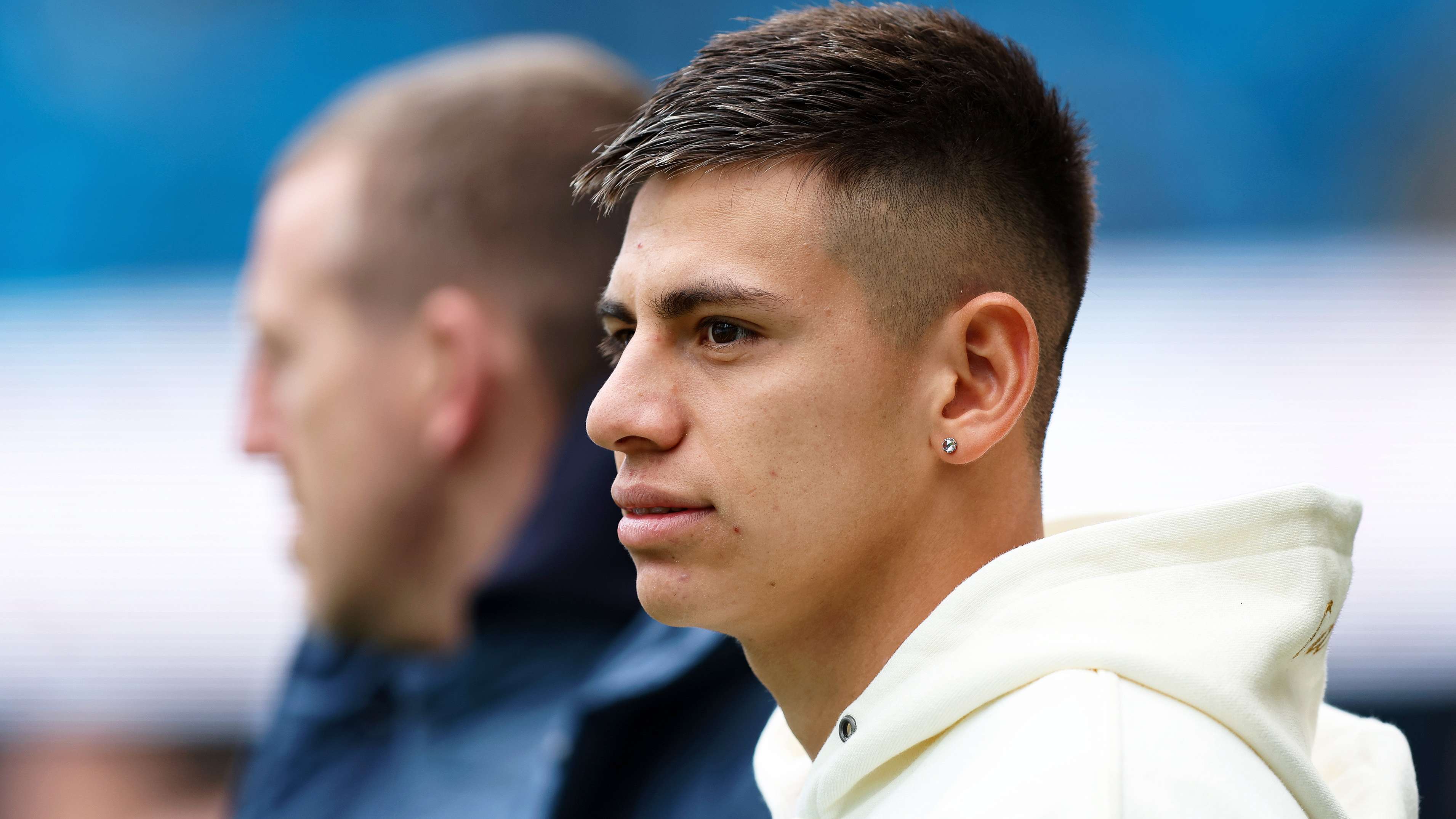 Serious concern for Man City as Echeverri spotted on crutches  