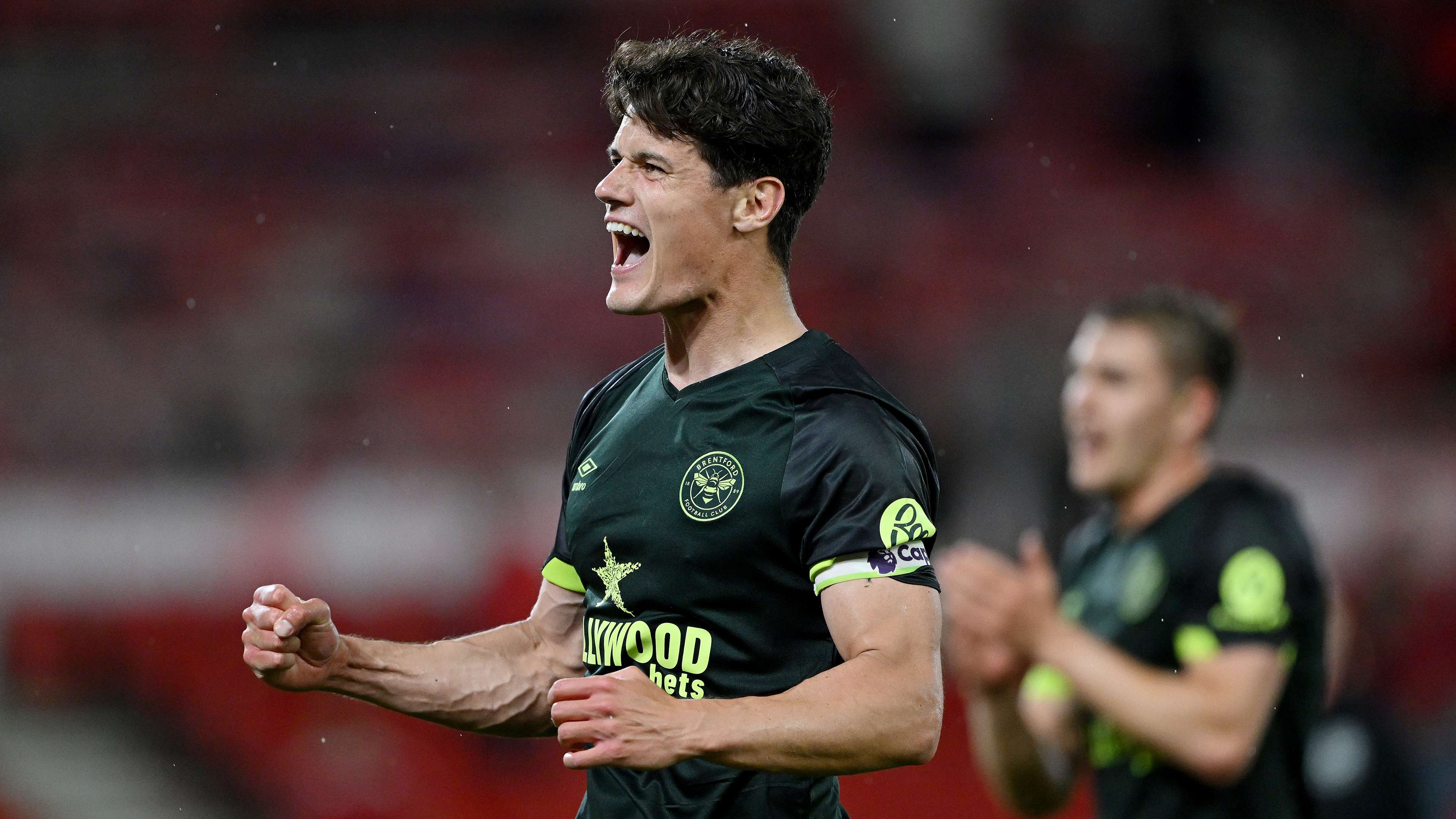 Arsenal submit €11m bid for Brentford's Norgaard  