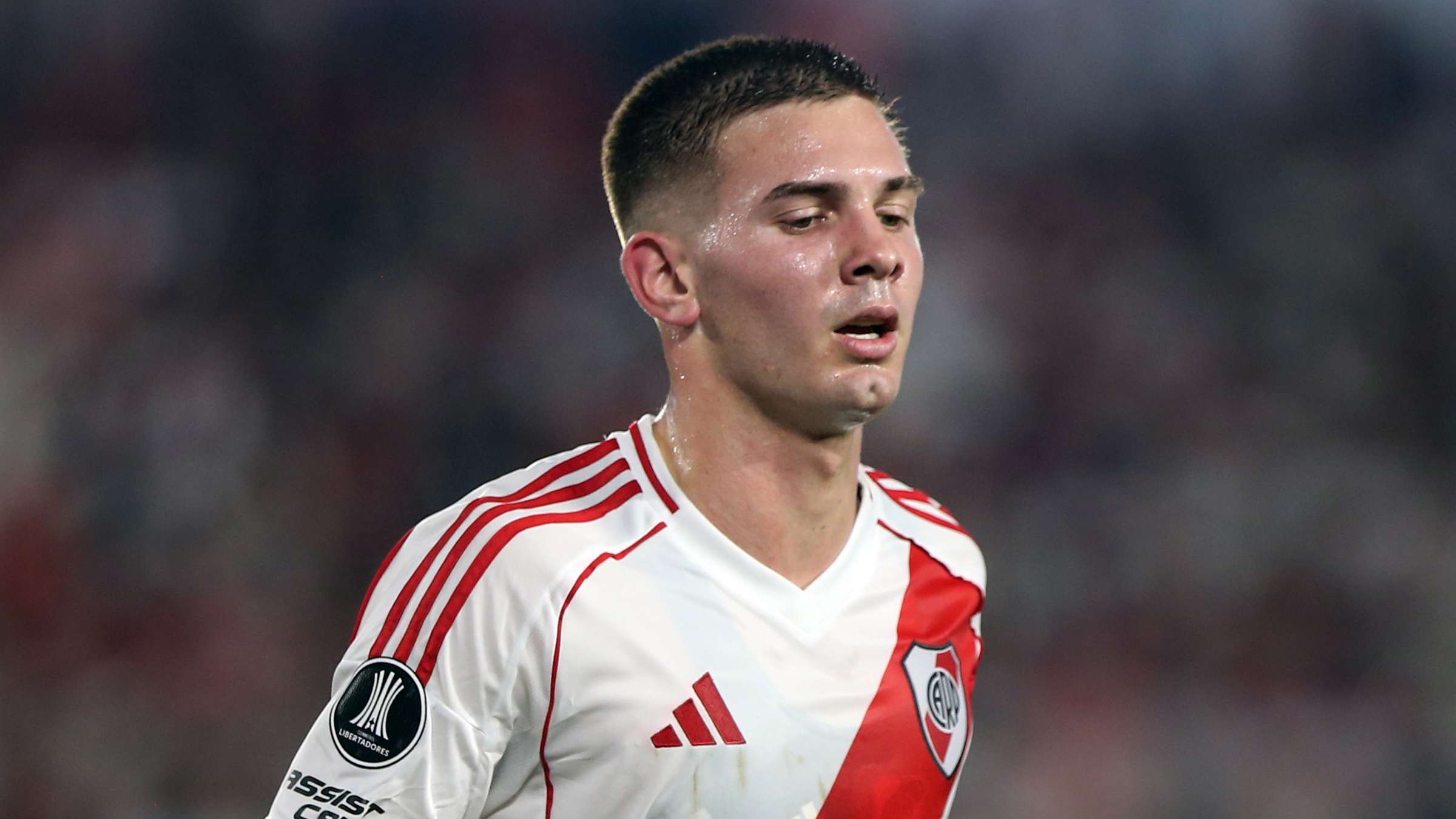 Madrid step up battle with PSG for €40m River Plate wonderkid  