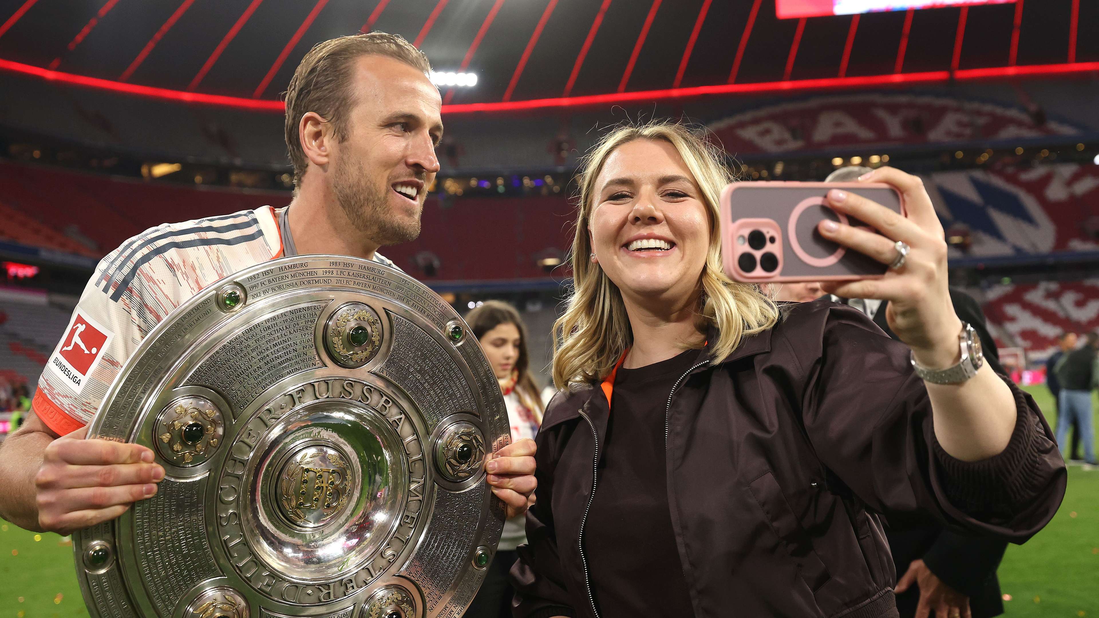 Kane's wife sends out epic message after title celebrations  