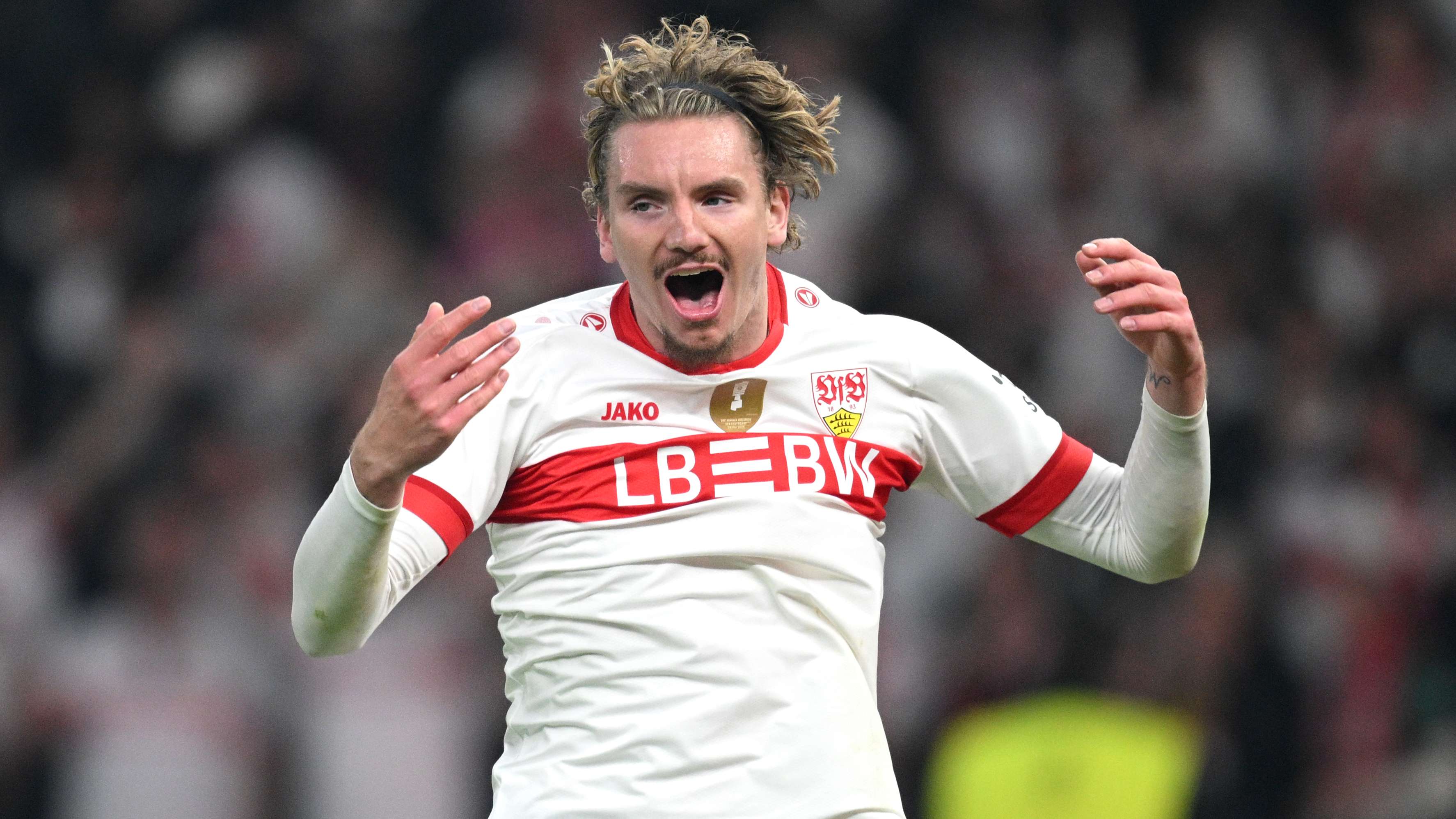 Bayern and Brighton dealt transfer blow in race for Stuttgart star  