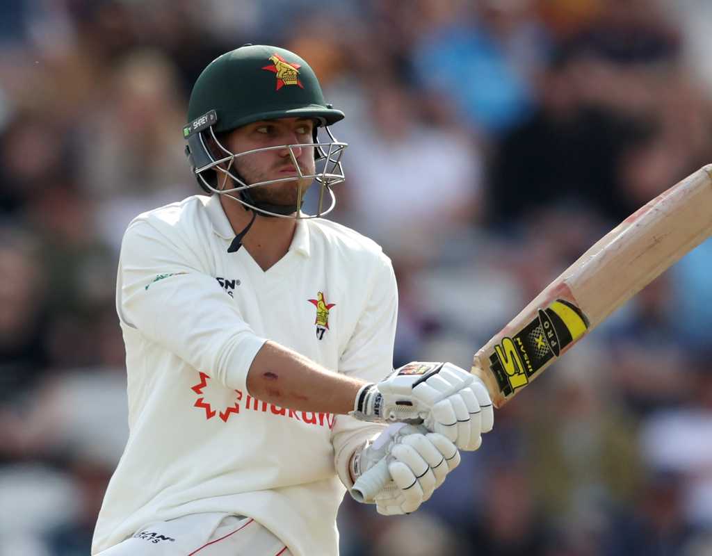 Bennett to take no further part in SA Test, Masvaure named concussion substitute  