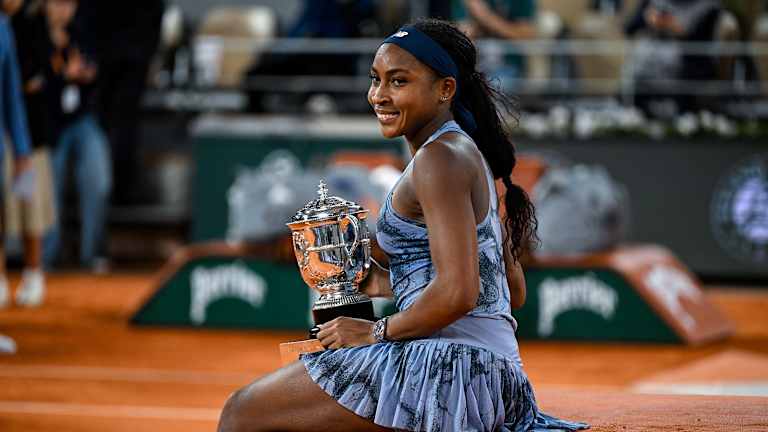 Daria Kasatkina and Natalia Zabiiako announce their engagement  