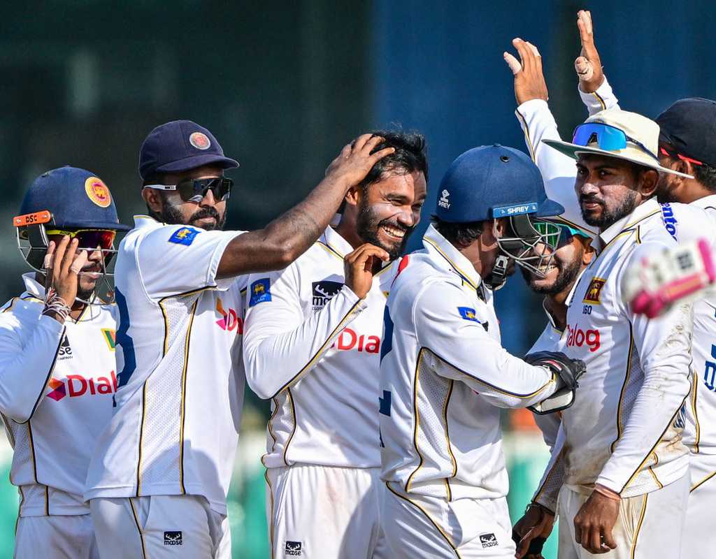 Kusal Mendis, bowlers put Sri Lanka on the brink of victory  