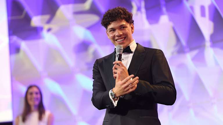 Wimbledon singles champions to each earn $4 million from record $73 million prize fund  