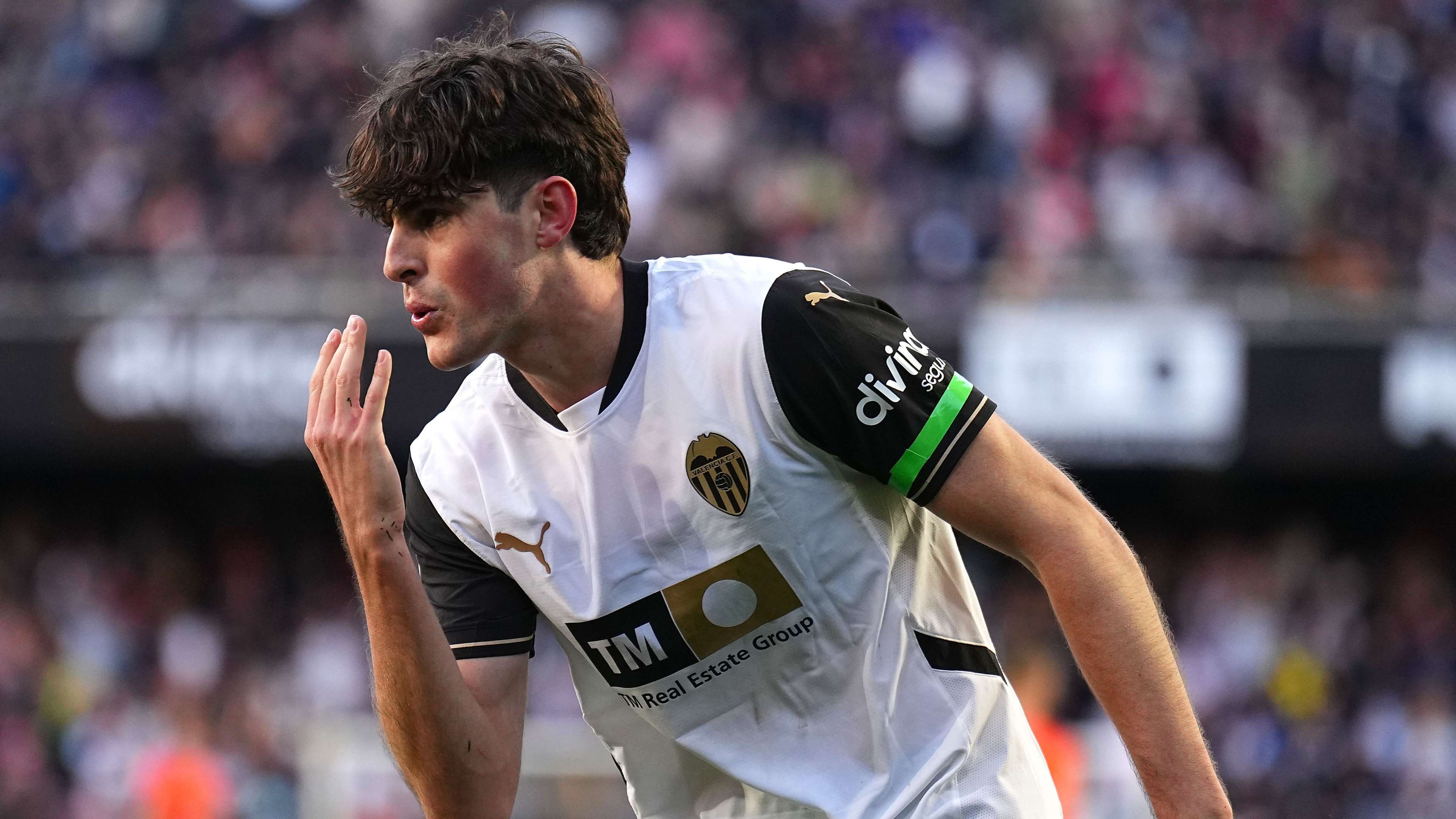 Guerra's Valencia rejection gives Man Utd and AC Milan hope  