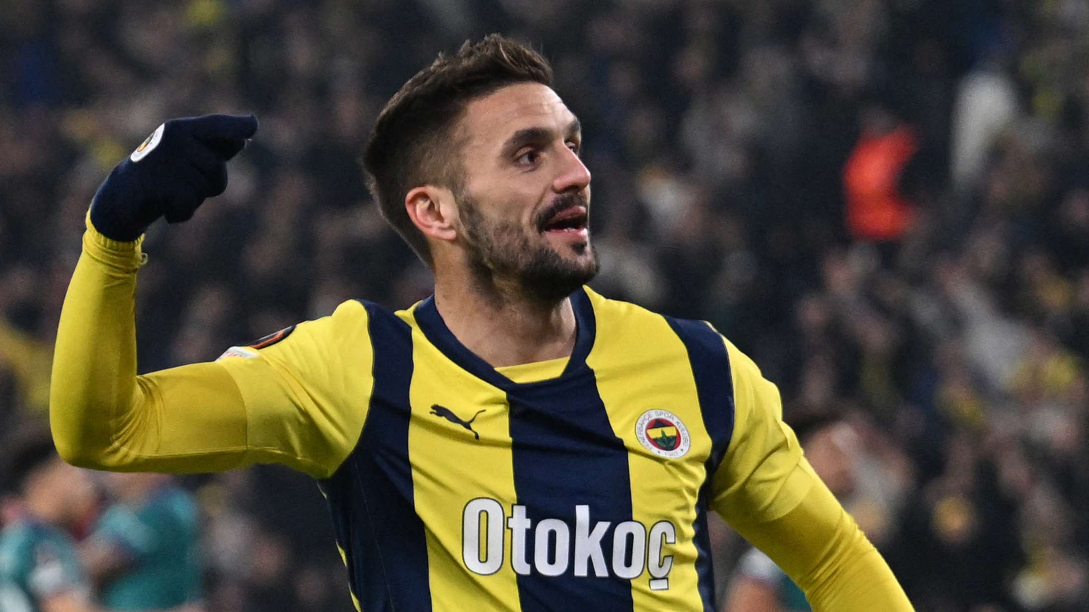 Tadic in line for shocking La Liga move  