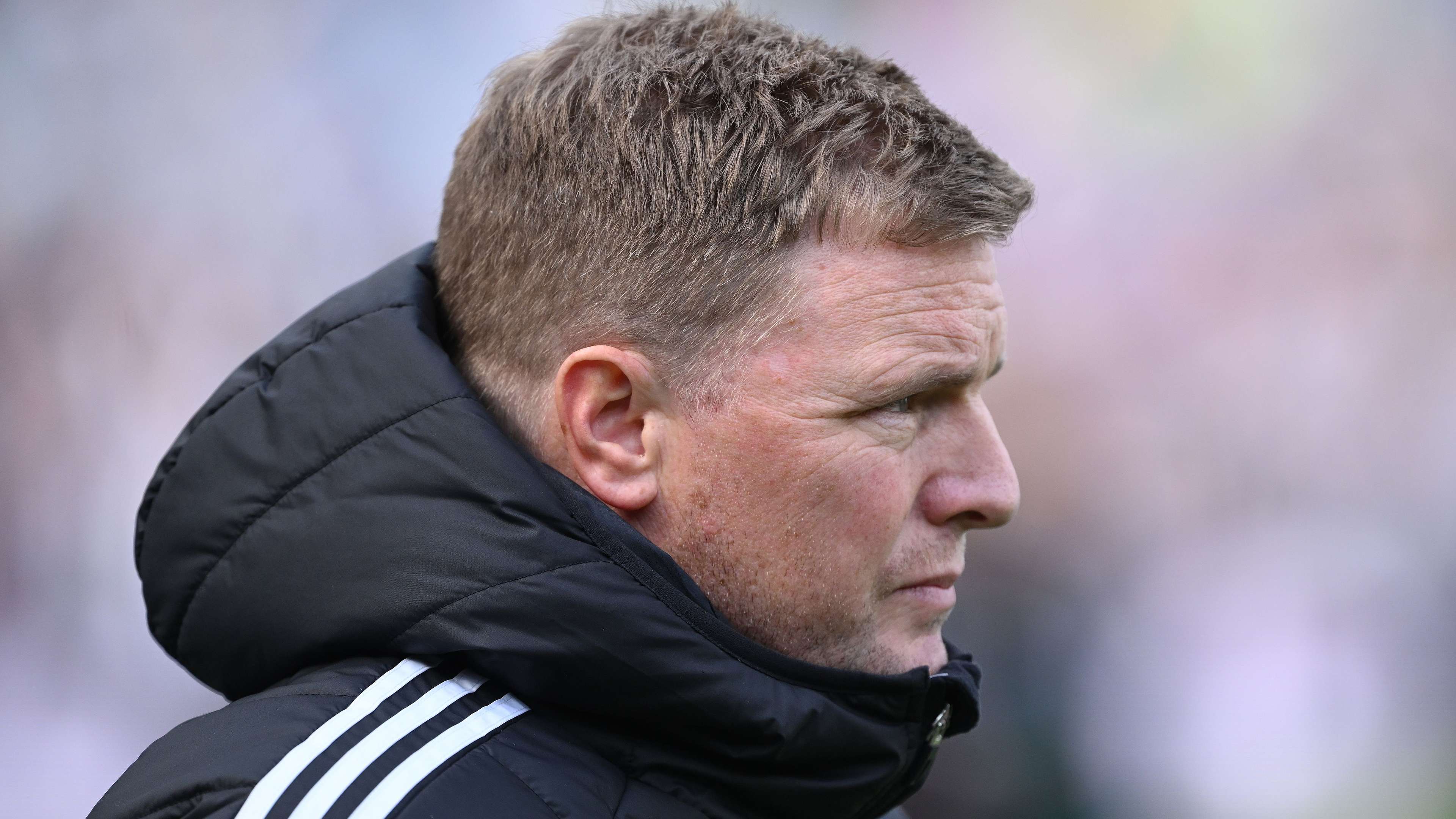 Howe provides update on Isak & makes stark admission  