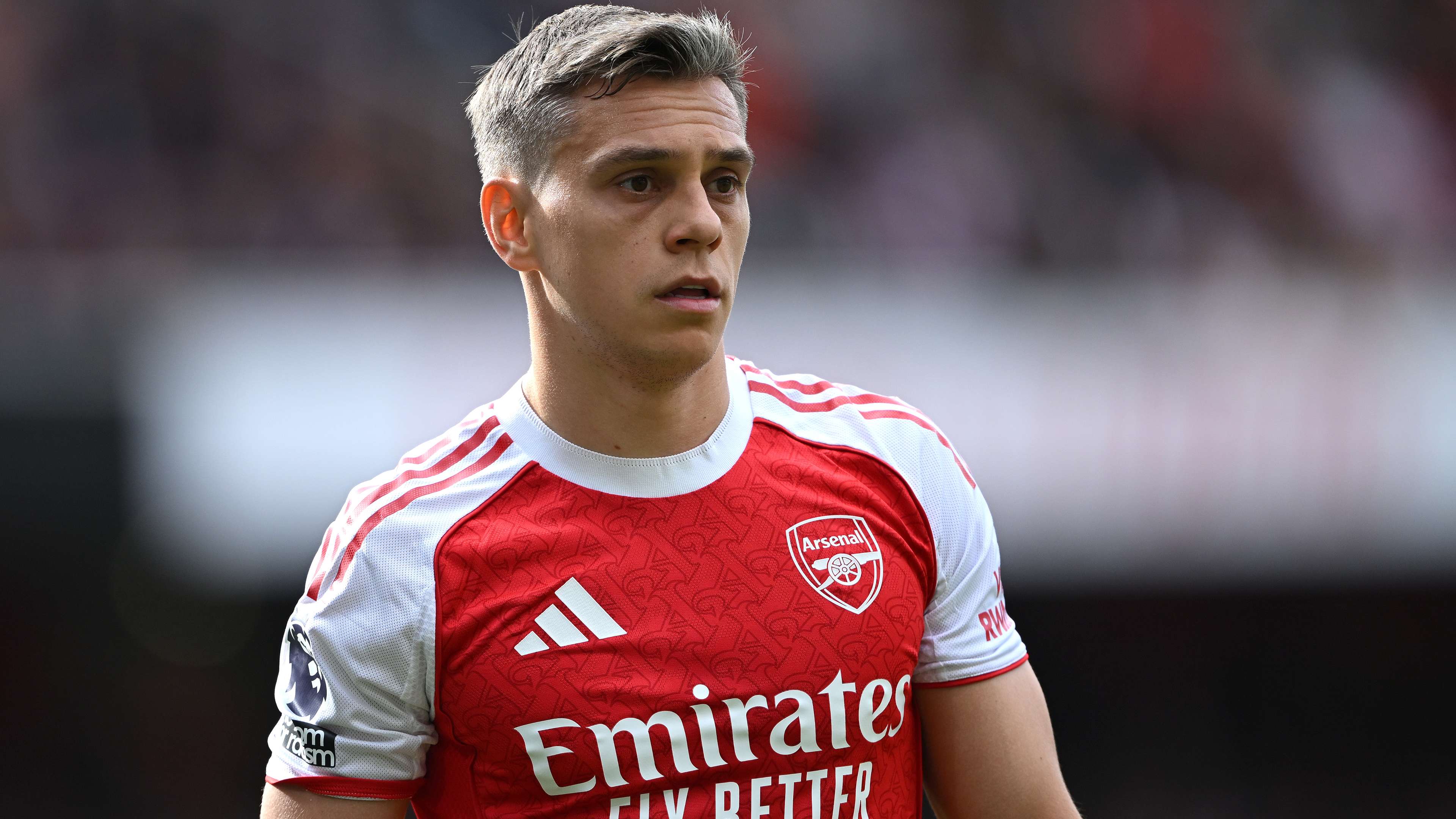 Why Trossard could leave Arsenal - explained  