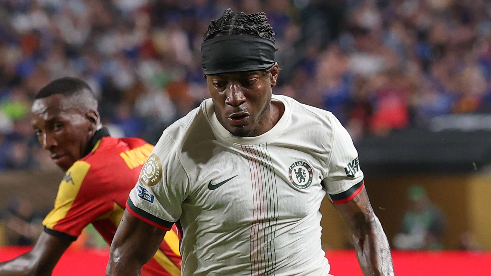 Chelsea eye move for Arsenal ace as Gunners close in on Madueke  