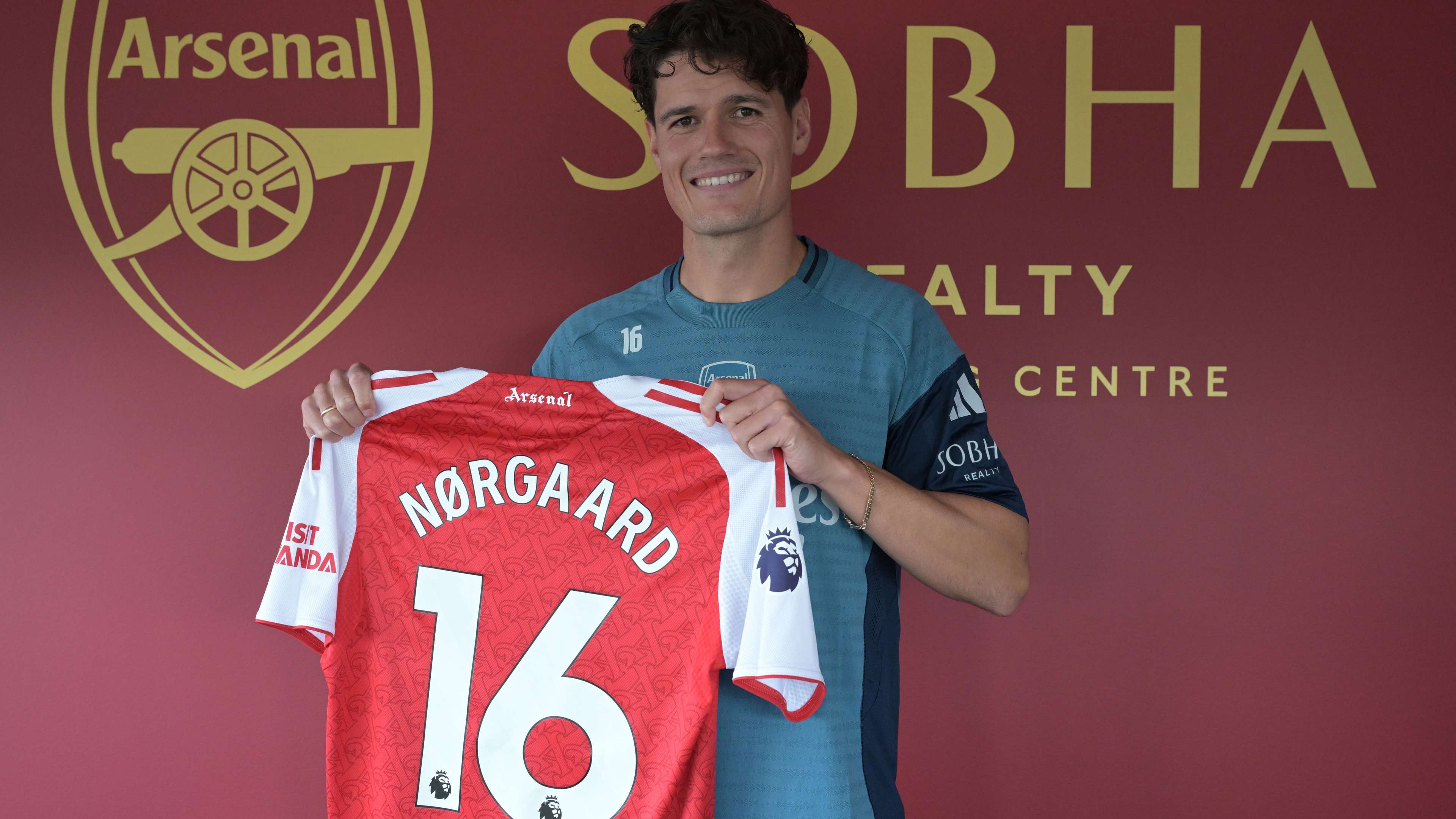 Norgaard is a Gunner! Arsenal sign £12m Brentford midfielder  