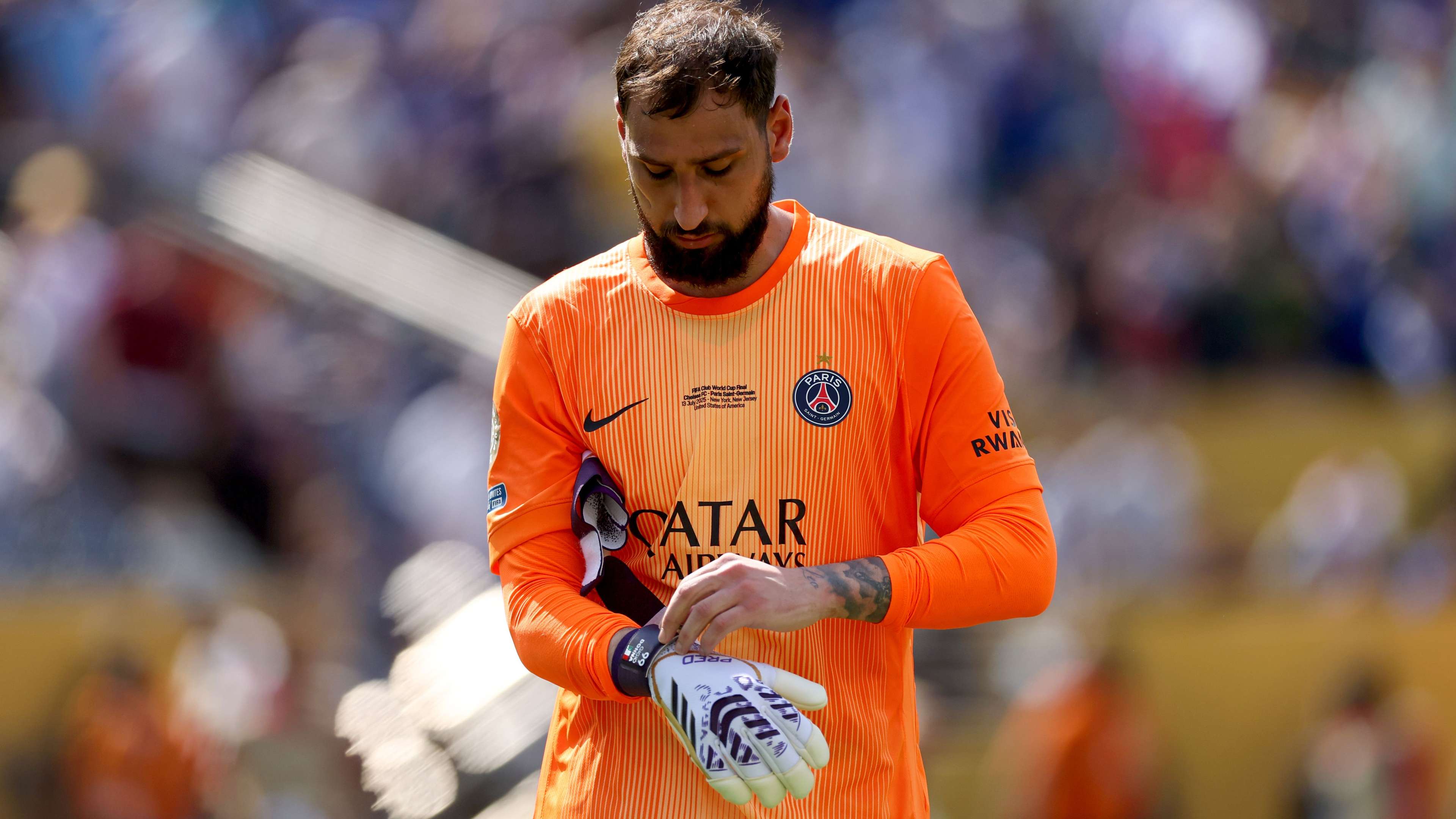 PSG eye Man Utd target as Donnarumma replacement as star rejects new deal  
