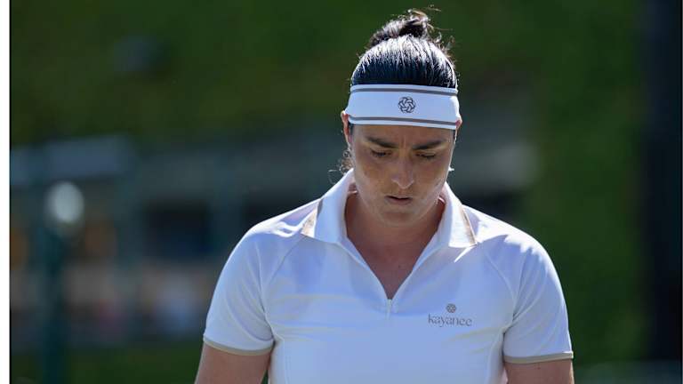 Aryna Sabalenka surpasses 12,000 ranking points, the first woman since Serena Williams in 2015  