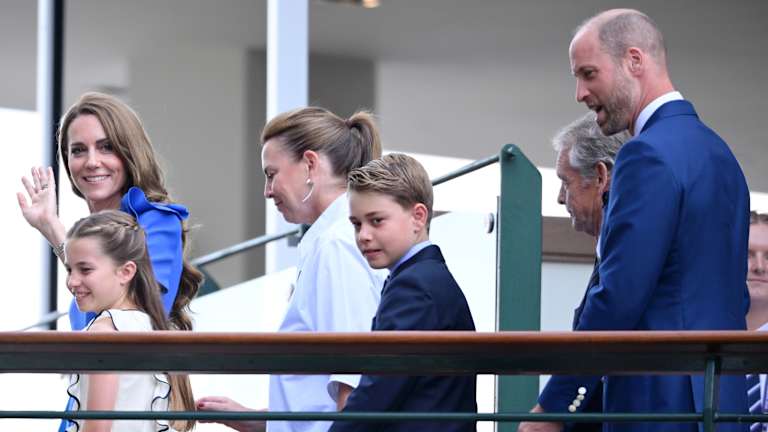 Veronika Kudermetova and Elise Mertens win women's doubles title at Wimbledon  