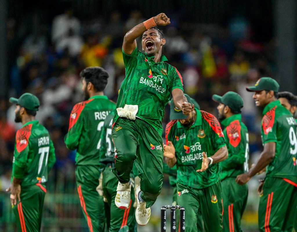 Tanvir Islam's five-fer spins Bangladesh to victory  