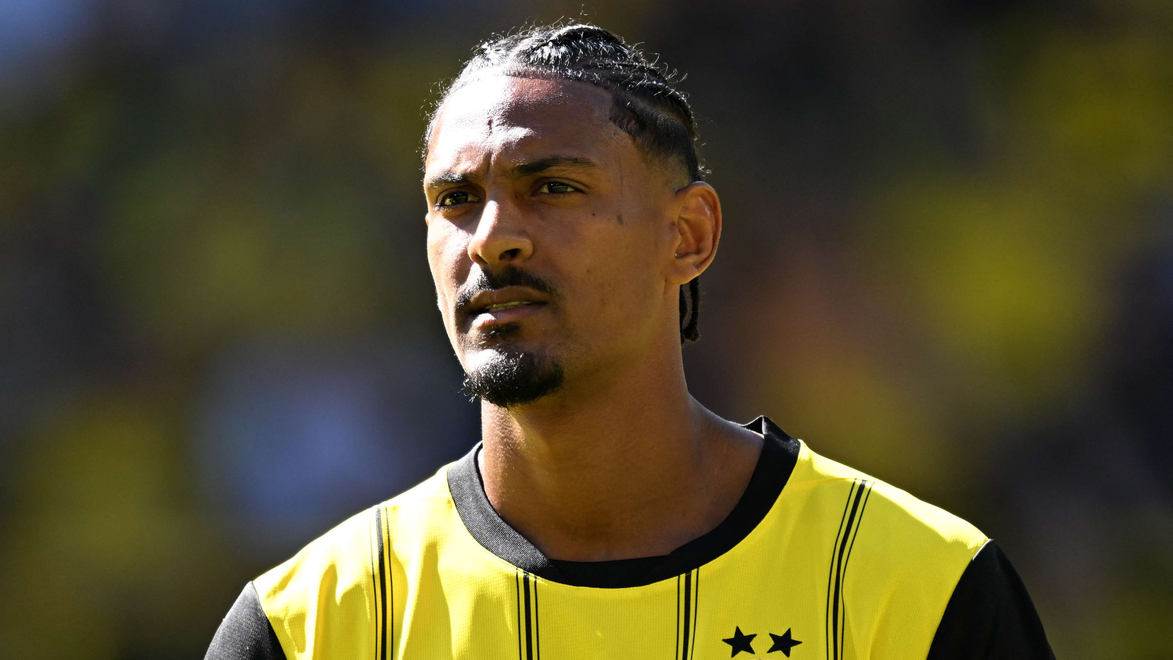 Dortmund owe Haller €2m as striker nears move to former team  
