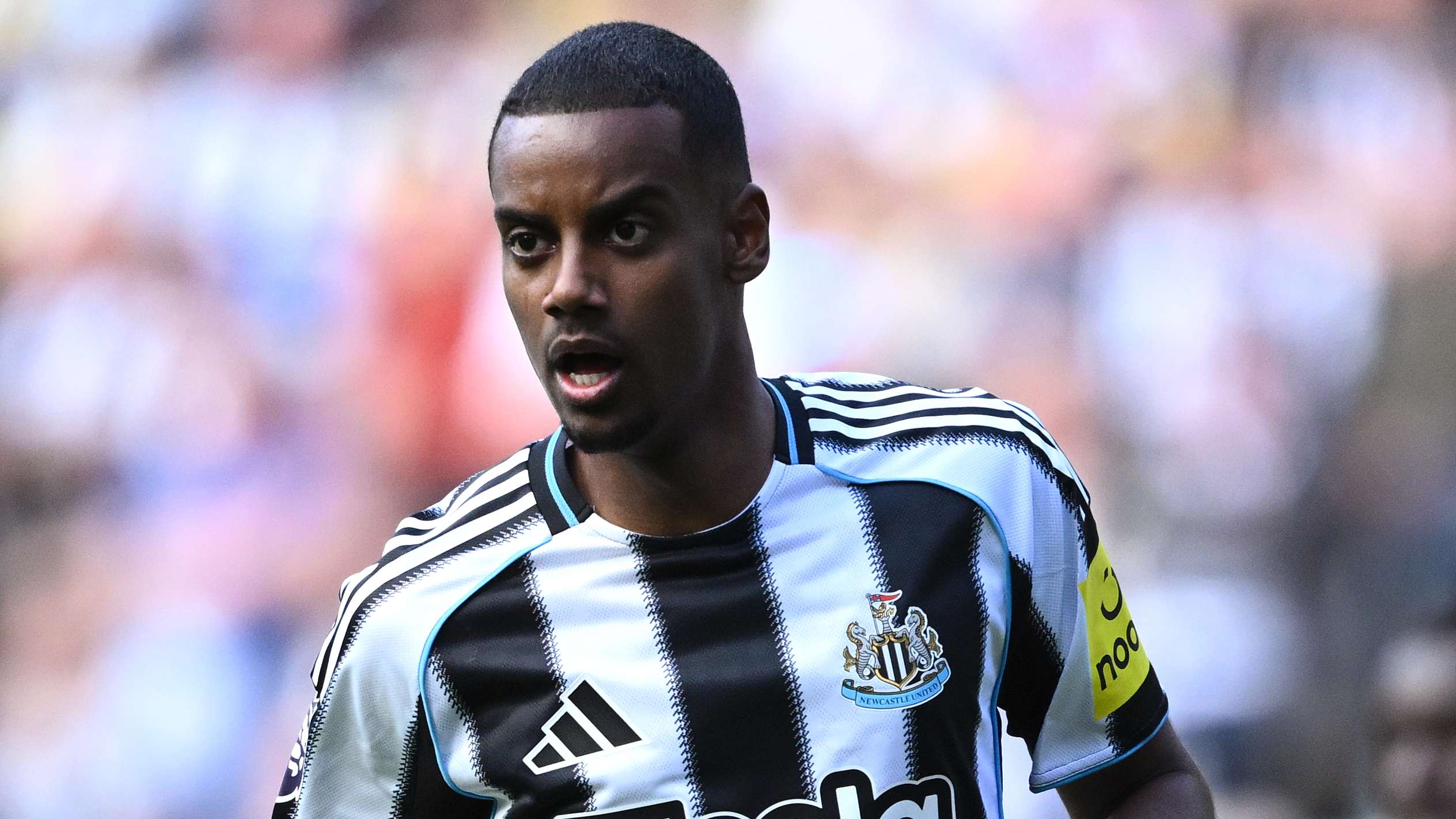 Isak takes aim at Newcastle in BOMBSHELL statement  