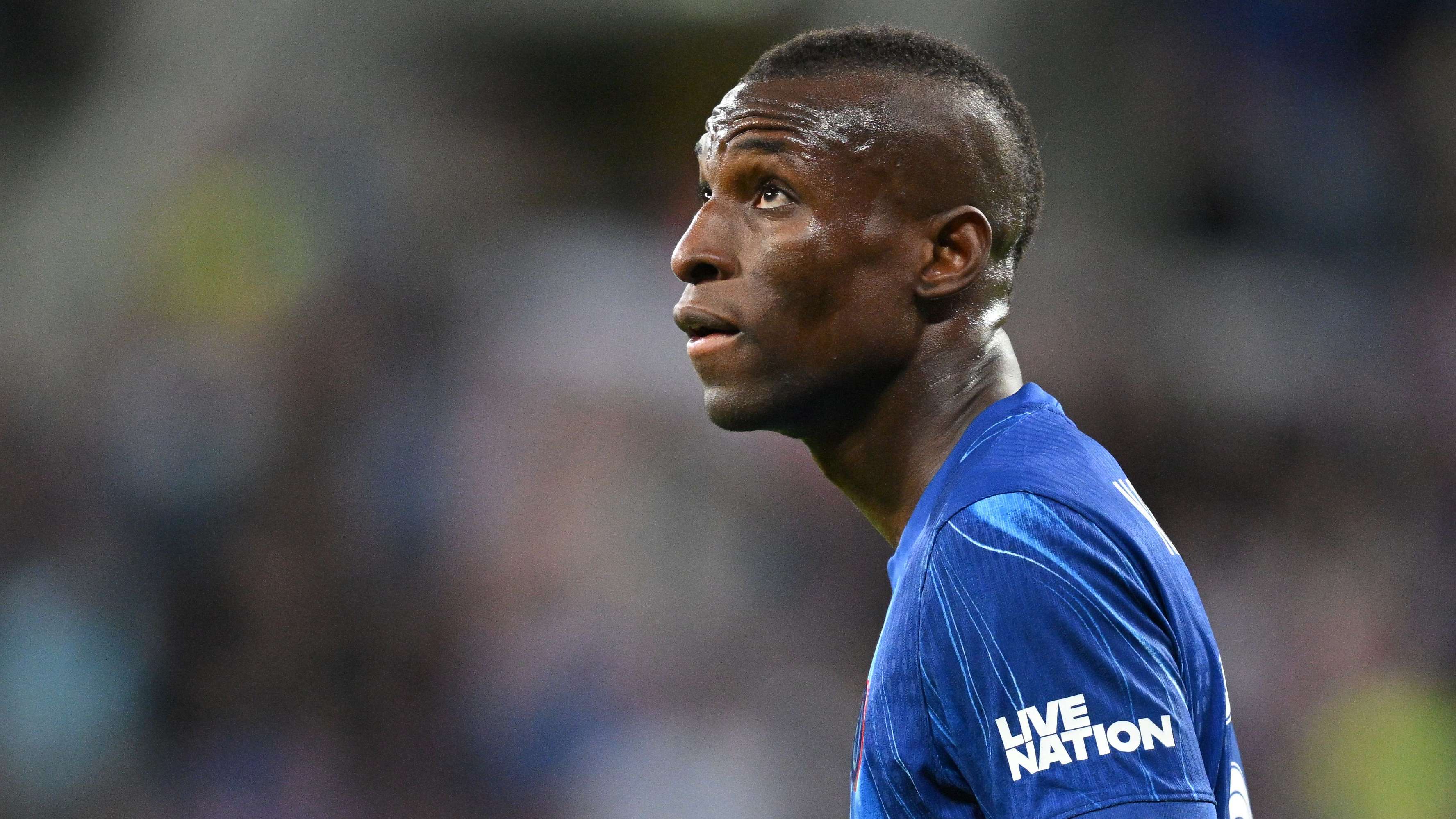 Jackson move to Bayern OFF as Chelsea pull plug  