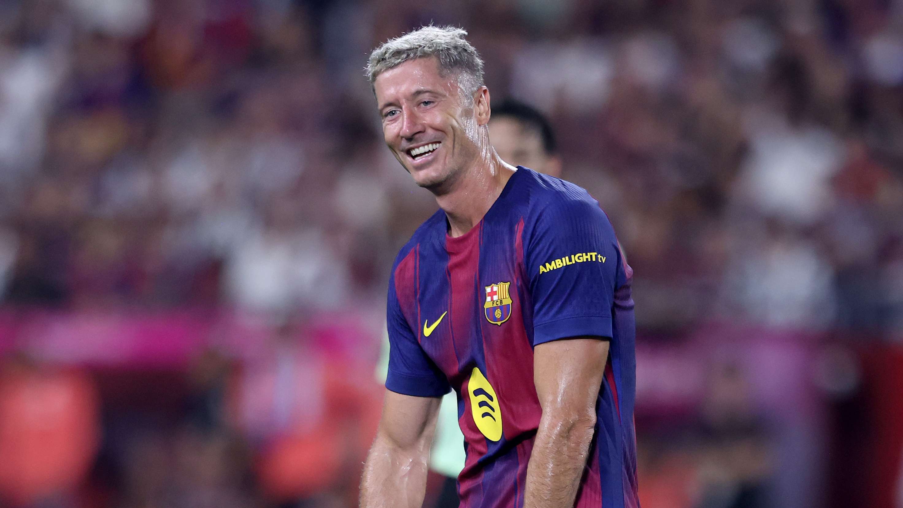 'Not very popular' Lewandowski told to quit Barca for Saudi  