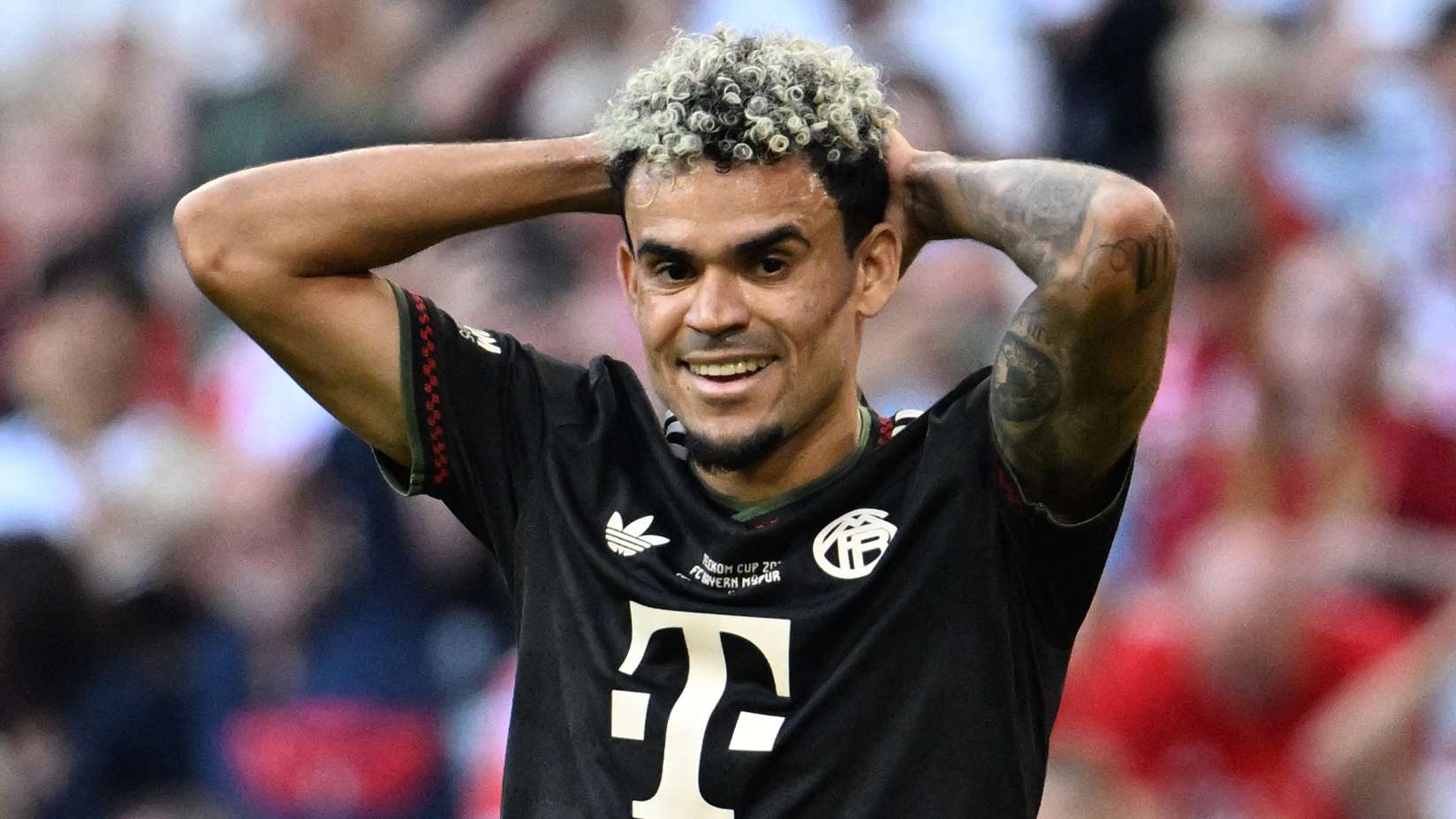 'Liverpool are laughing' at Bayern over €75m Diaz transfer  
