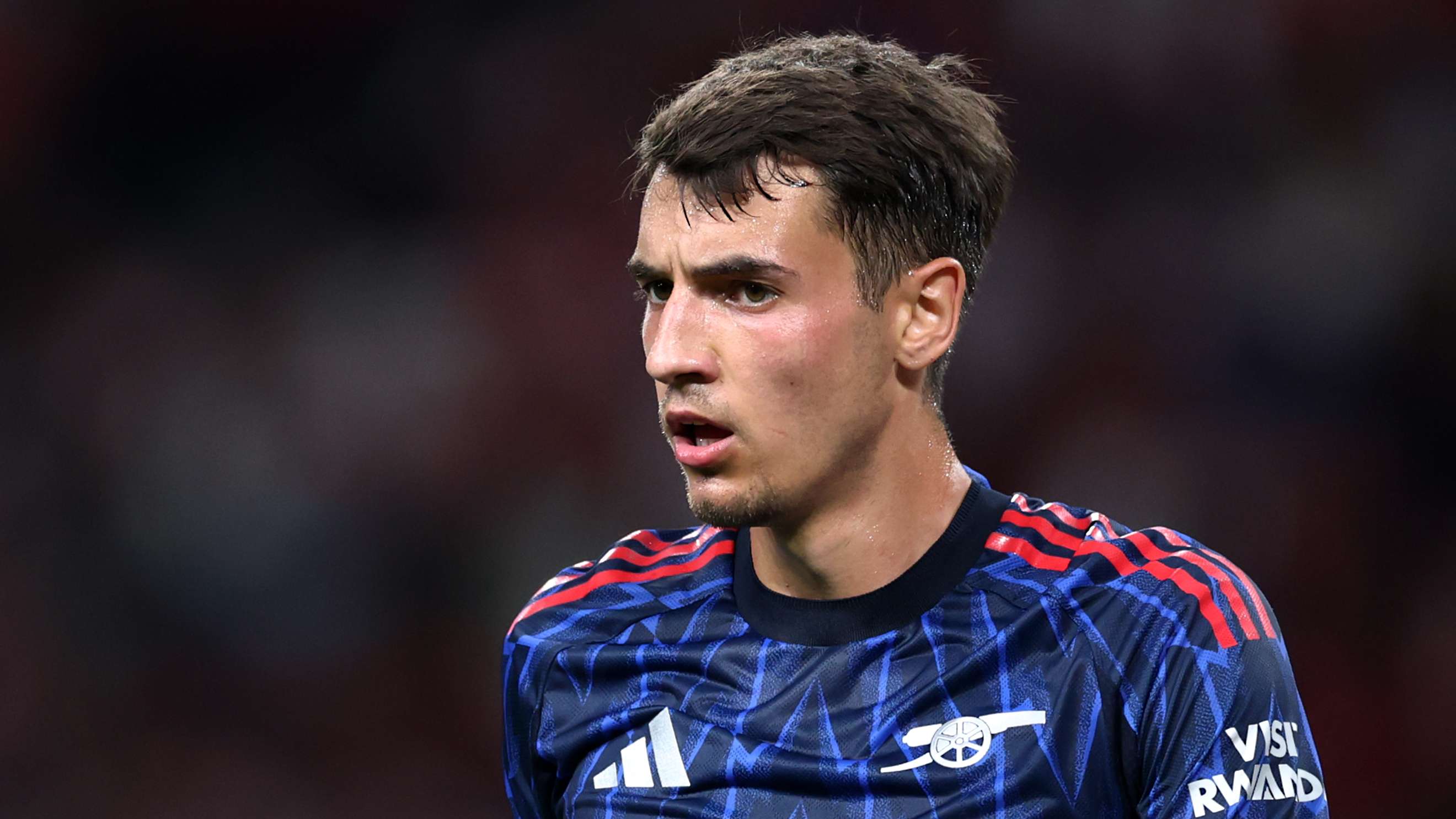 Arsenal and Porto agree €27m Kiwior transfer  