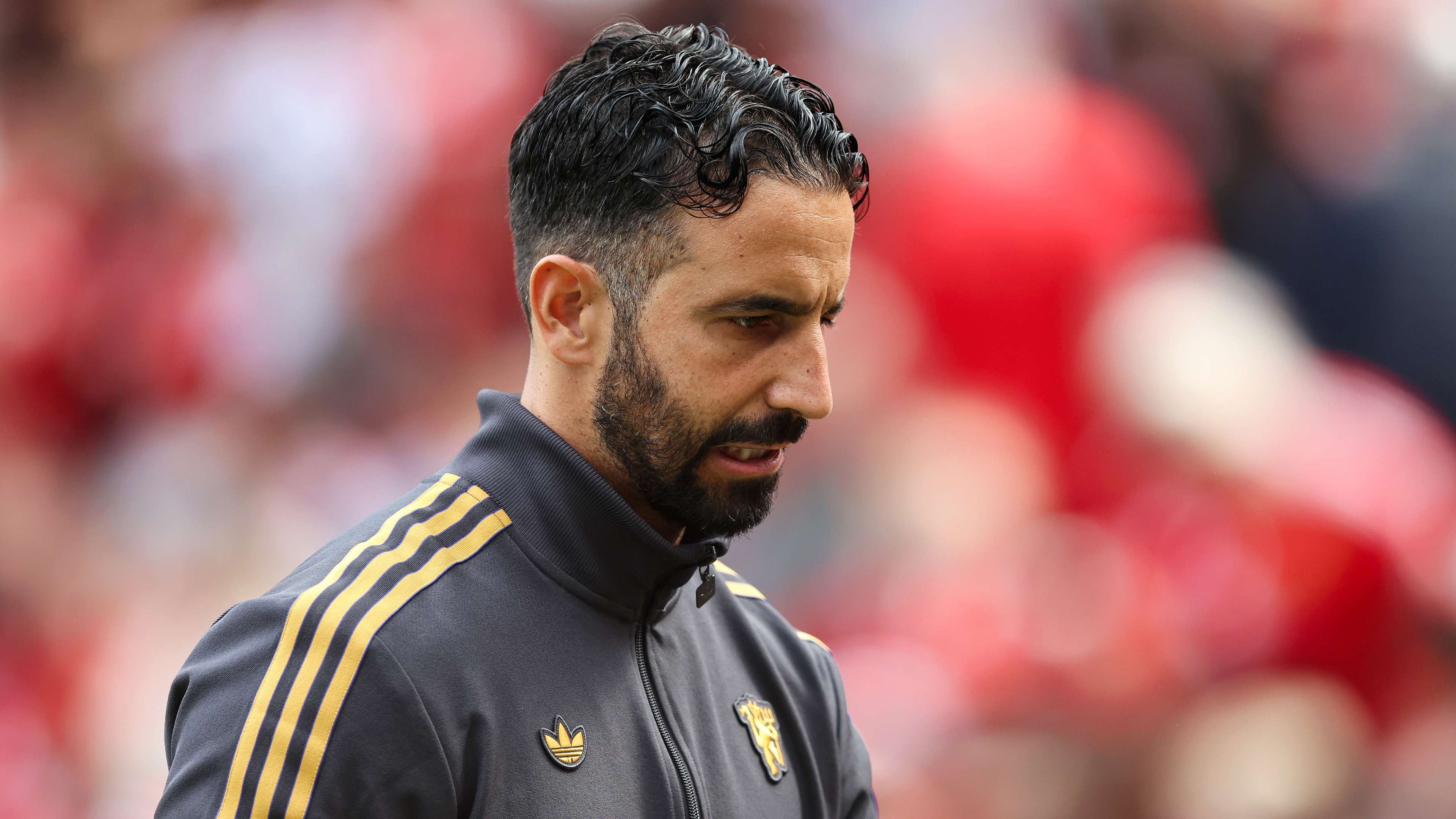 Amorim insists Man Utd’s ‘bomb squad’ must engineer transfers  